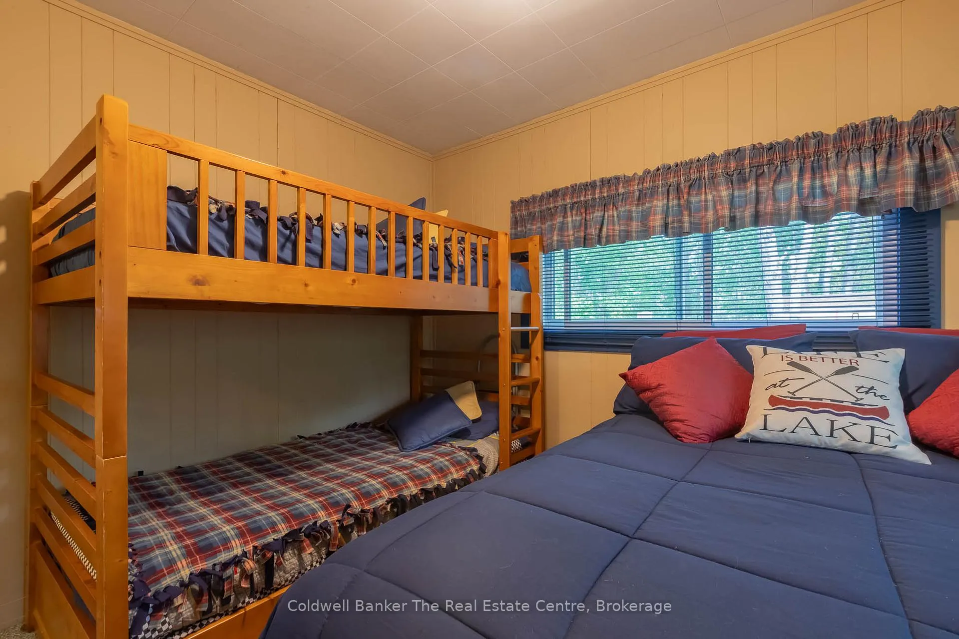 Photo 20 of 11 Drury Lane, Gravenhurst, Muskoka (S) — HOMEH