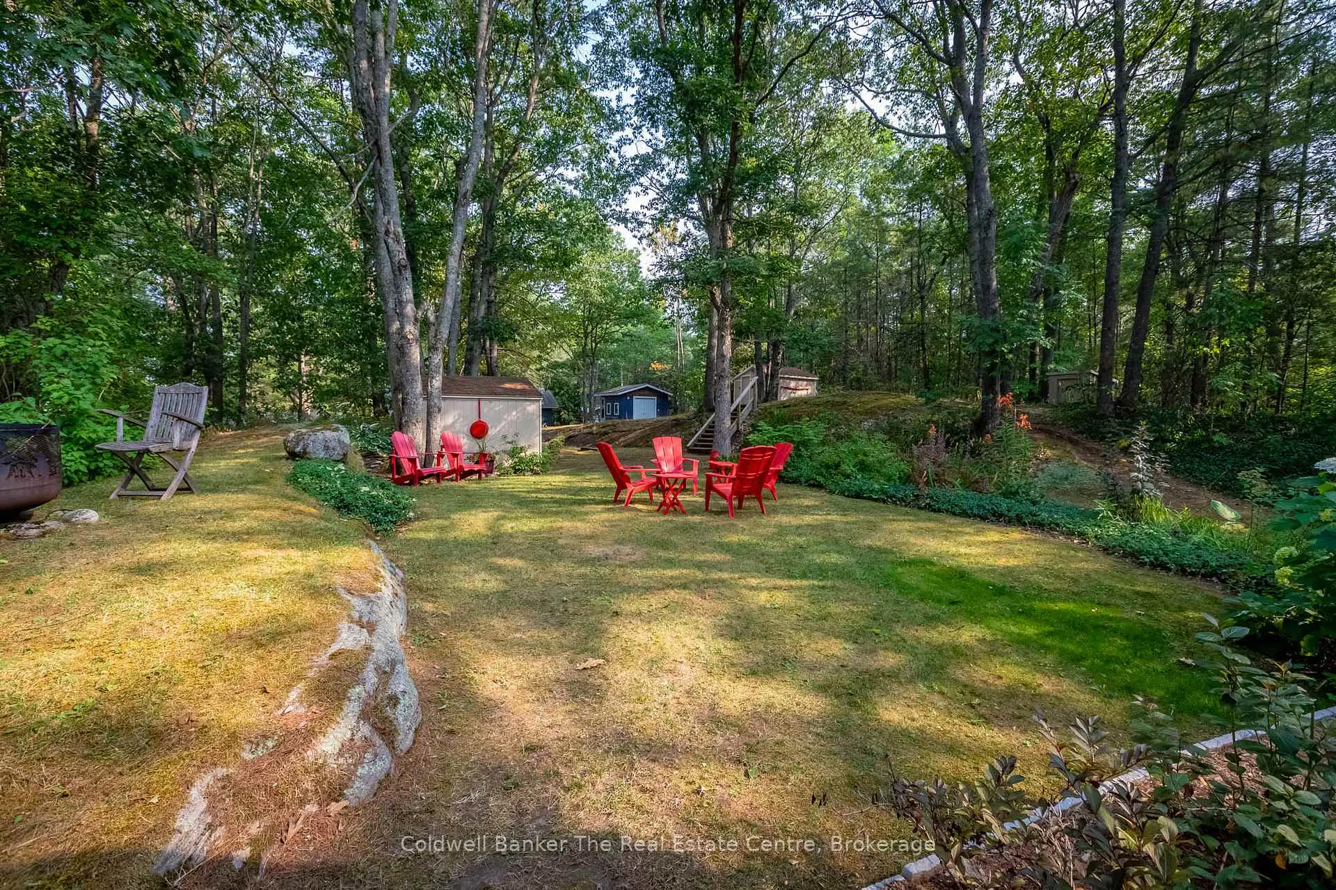 Photo 39 of 11 Drury Lane, Gravenhurst, Muskoka (S) — HOMEH