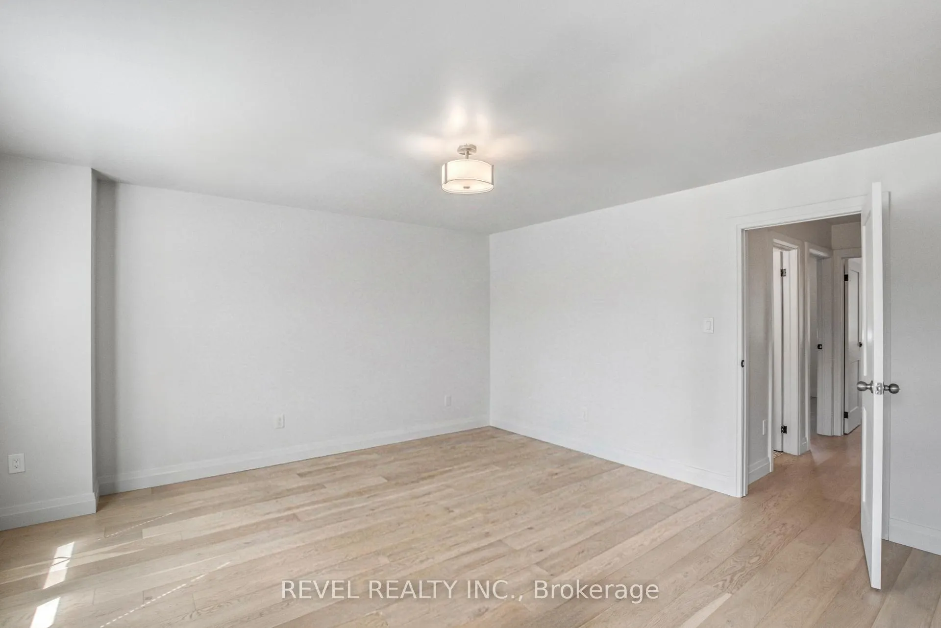 Photo 7 of Unit 81, 10 Bassett Boulevard, Whitby, Pringle Creek — HOMEH