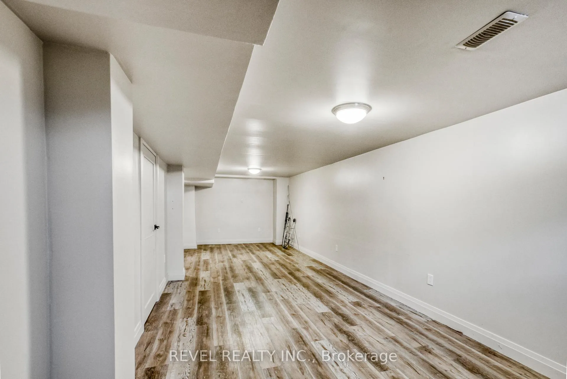 Photo 12 of Unit 81, 10 Bassett Boulevard, Whitby, Pringle Creek — HOMEH