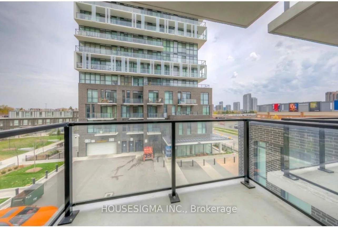Photo 4 of Unit 317, 128 Fairview Mall Drive, North York, Don Valley Village — HOMEH