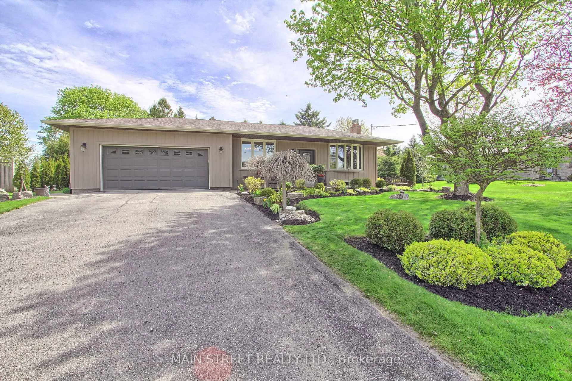 Photo 2 of 3839 Front Street, Uxbridge, Rural Uxbridge — HOMEH
