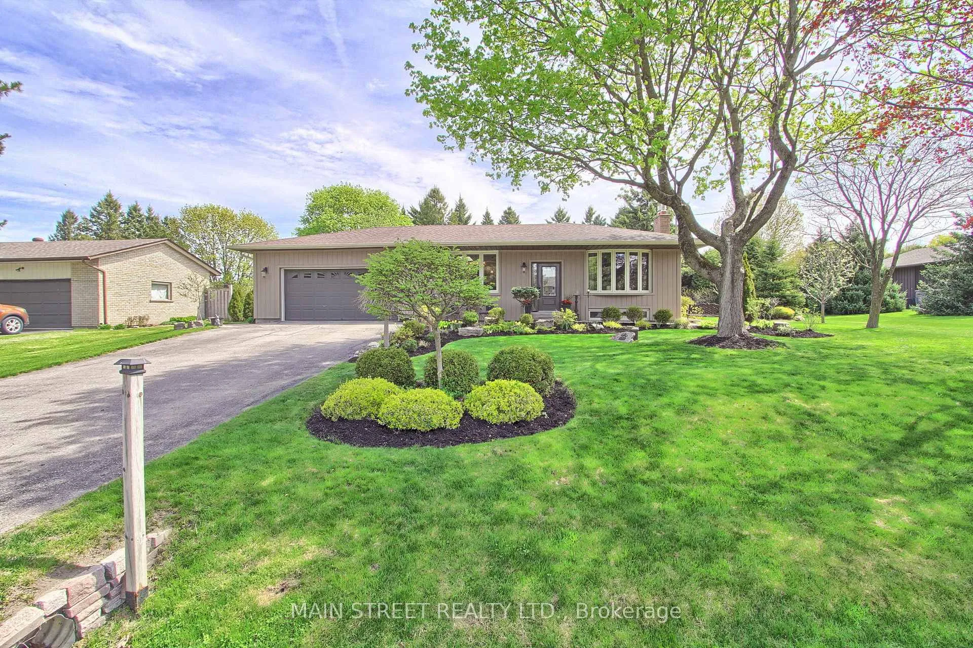 Photo 3 of 3839 Front Street, Uxbridge, Rural Uxbridge — HOMEH