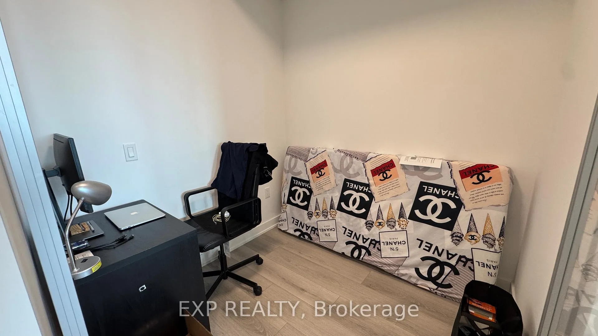 Photo 11 of Unit 630, 1005 Dundas St E, Oakville, Joshua Meadows — HOMEH