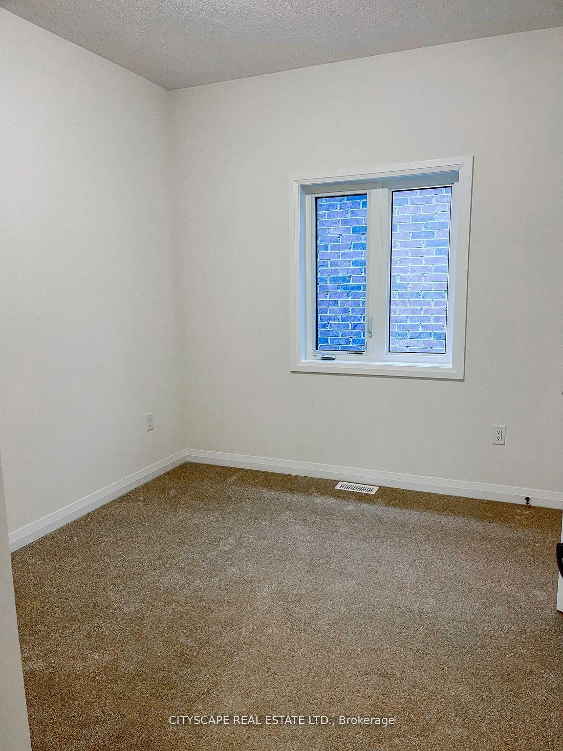 Photo 18 of 54 Holtby Court, Scugog, Port Perry — HOMEH