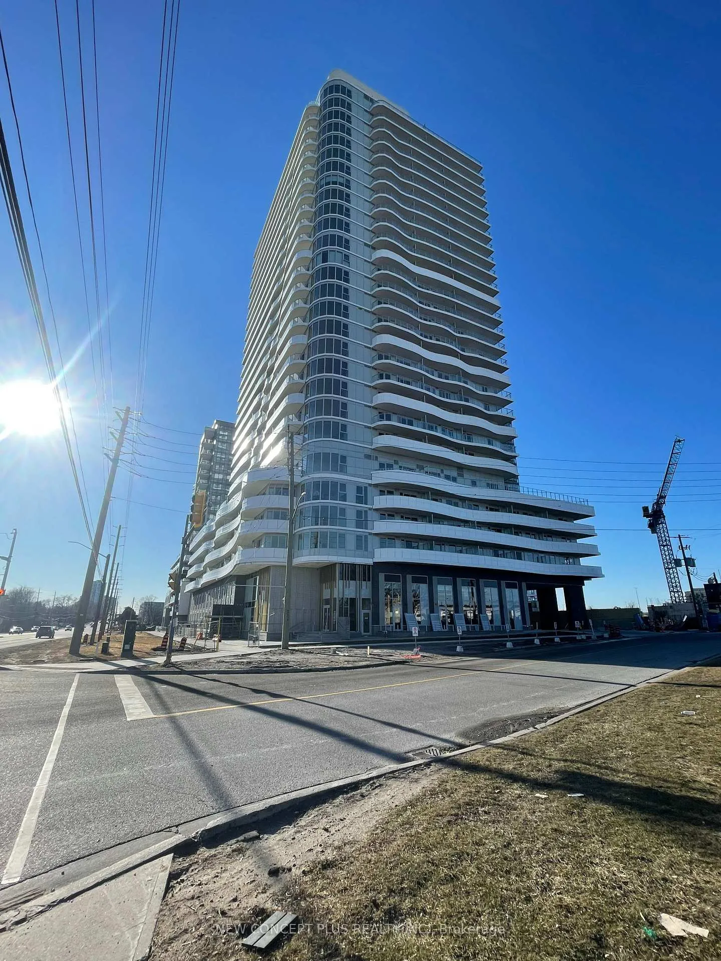 Photo 2 of Unit 2102, 1010 Sandy Beach Road, Pickering, Bay Ridges — HOMEH