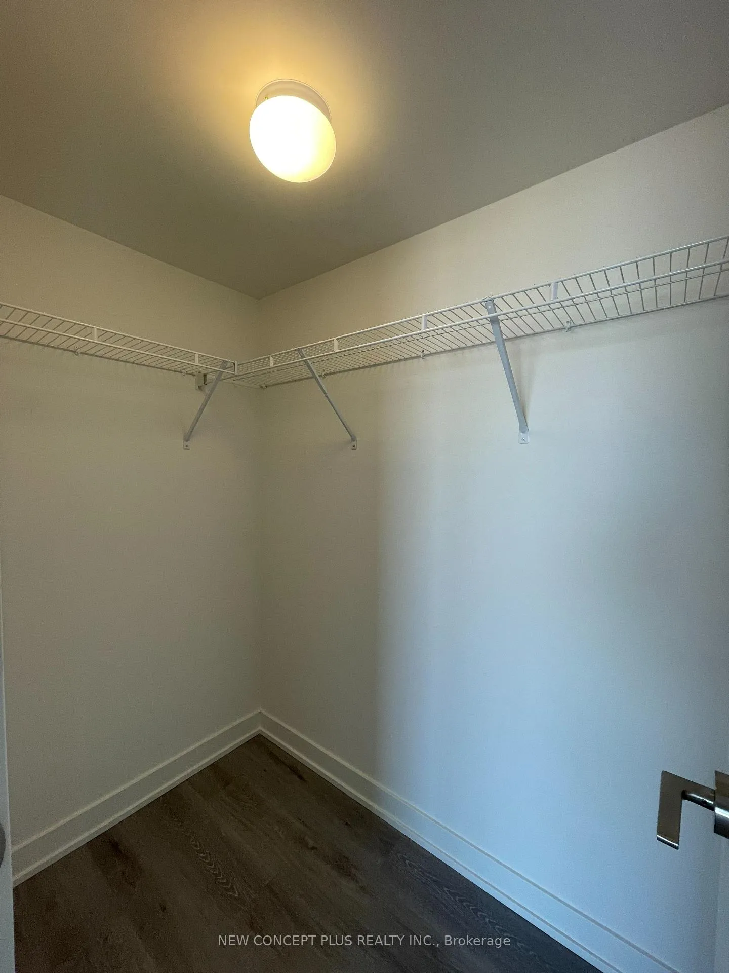 Photo 12 of Unit 2102, 1010 Sandy Beach Road, Pickering, Bay Ridges — HOMEH