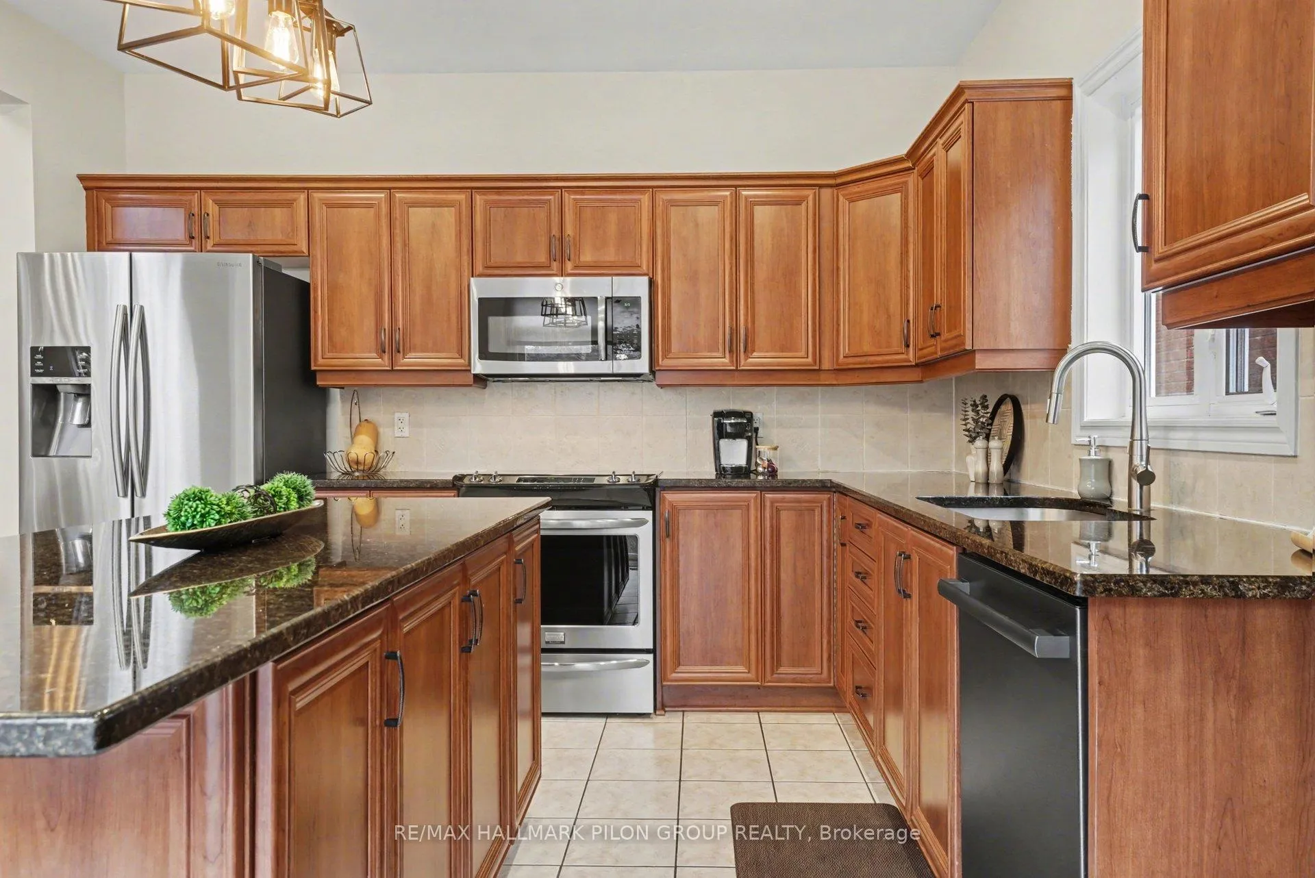 Photo 6 of 139 Borealis Crescent, Ottawa, Carson Meadows — HOMEH