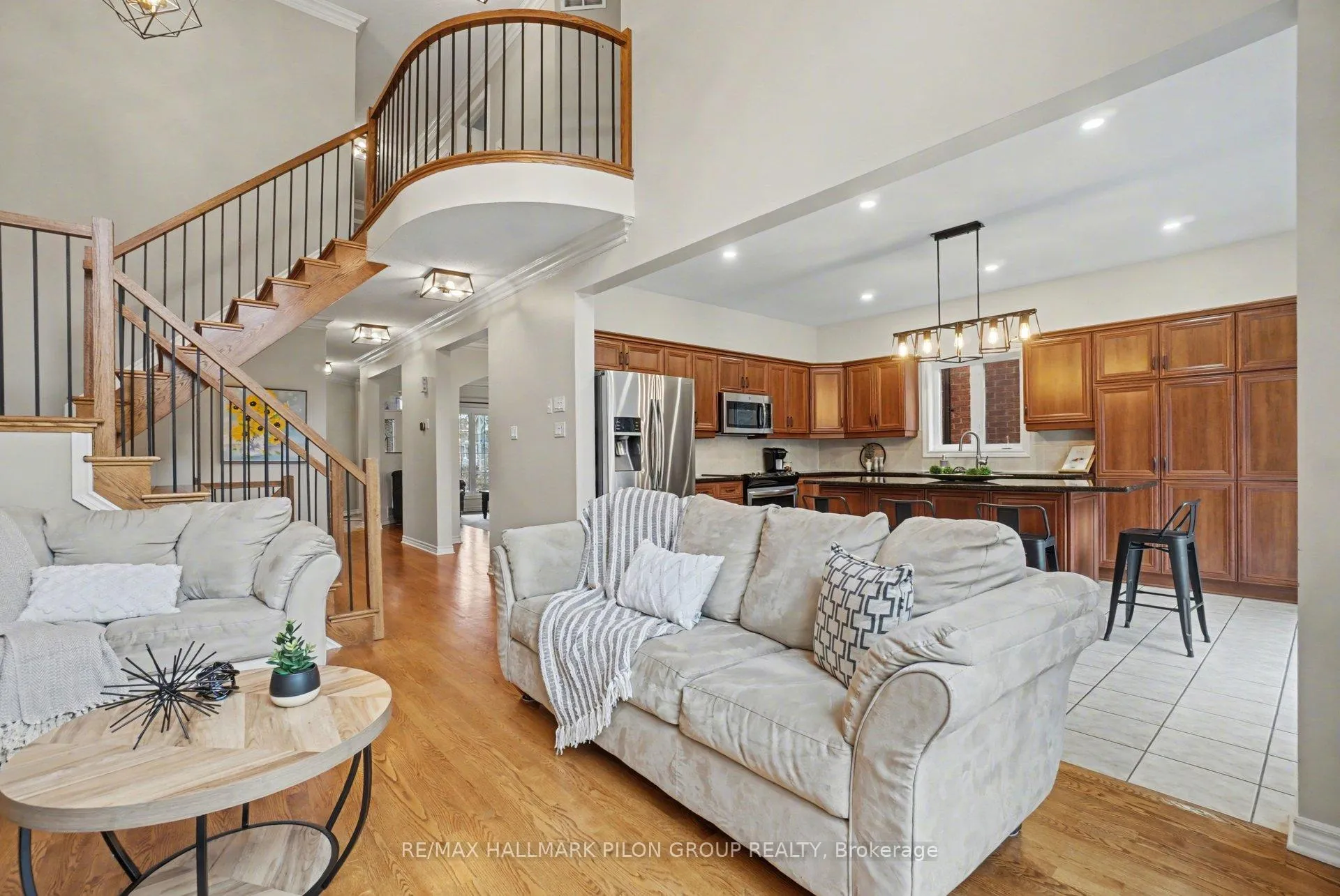 Photo 10 of 139 Borealis Crescent, Ottawa, Carson Meadows — HOMEH