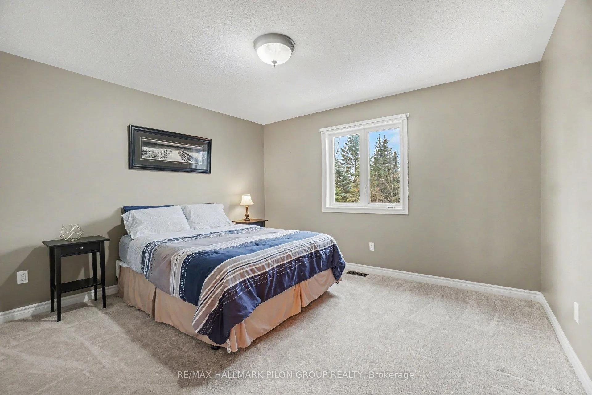 Photo 17 of 139 Borealis Crescent, Ottawa, Carson Meadows — HOMEH