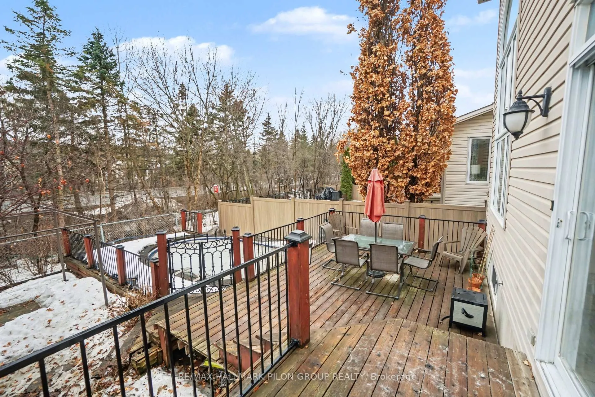 Photo 23 of 139 Borealis Crescent, Ottawa, Carson Meadows — HOMEH