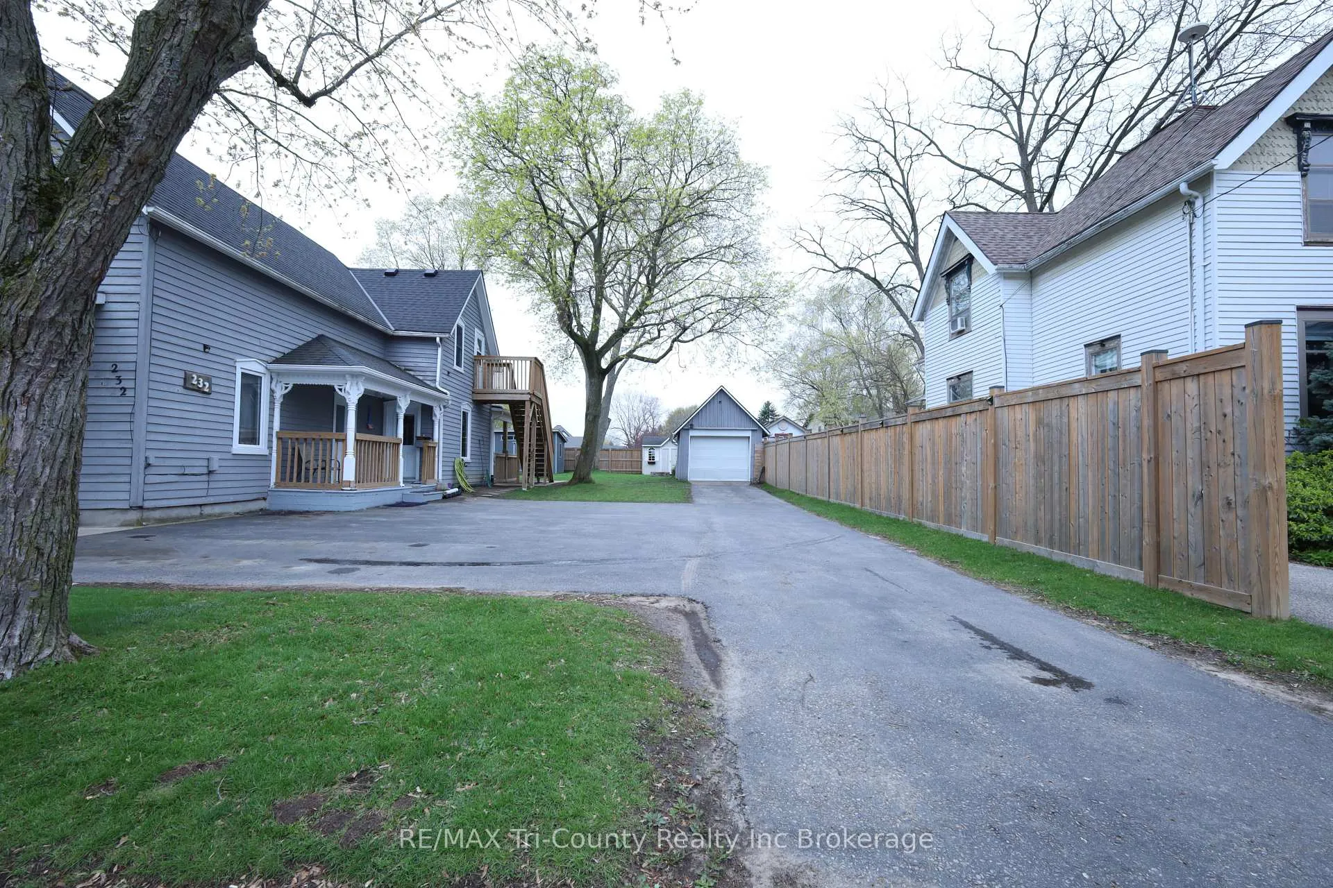Photo 2 of 232 John Street S, Aylmer — HOMEH