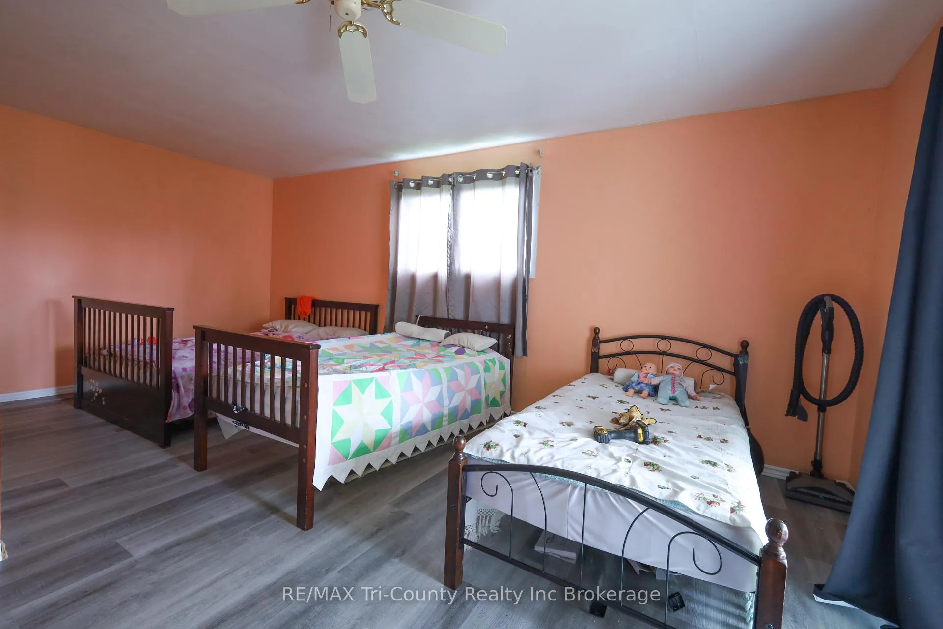 Photo 23 of 232 John Street S, Aylmer — HOMEH