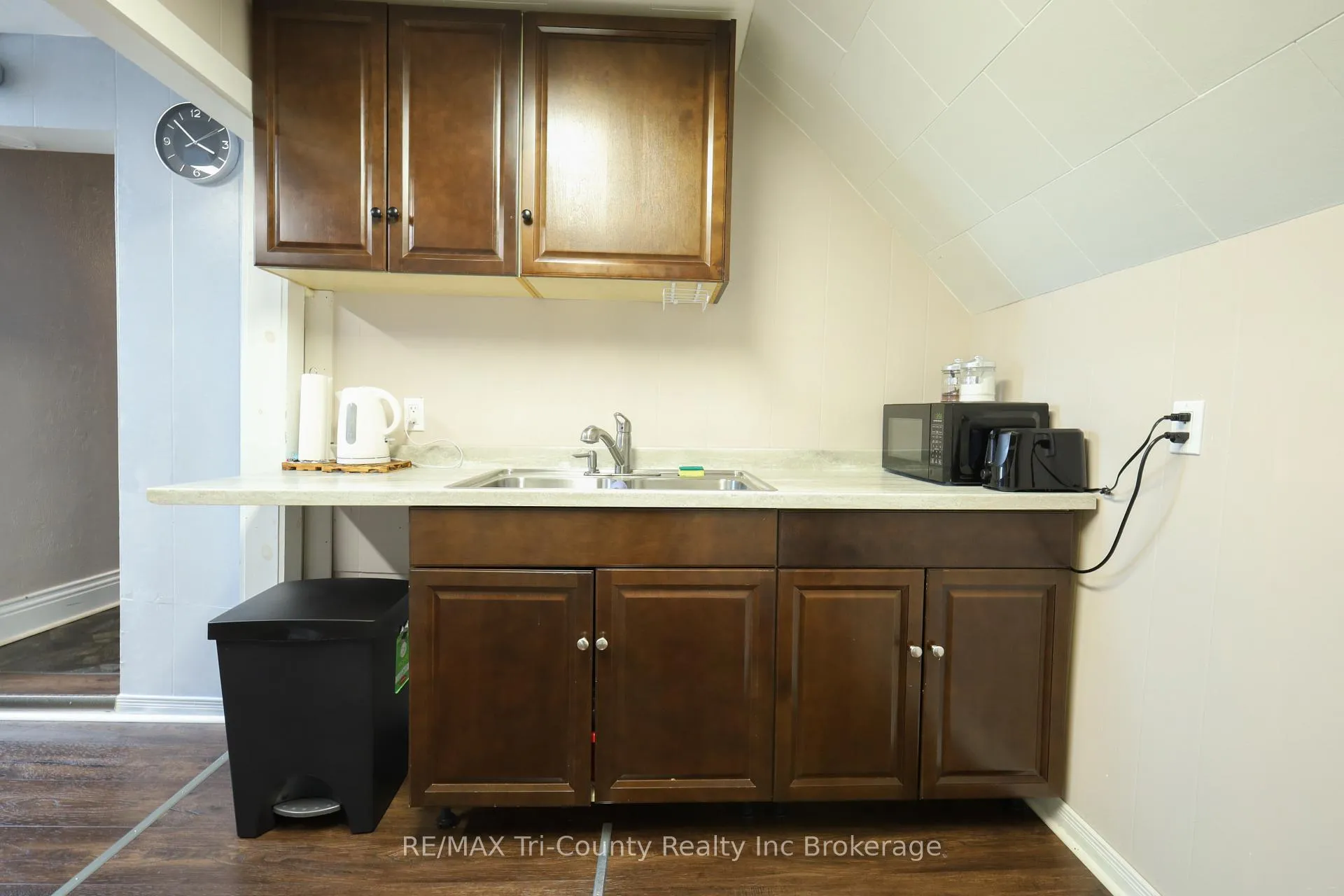 Photo 32 of 232 John Street S, Aylmer — HOMEH