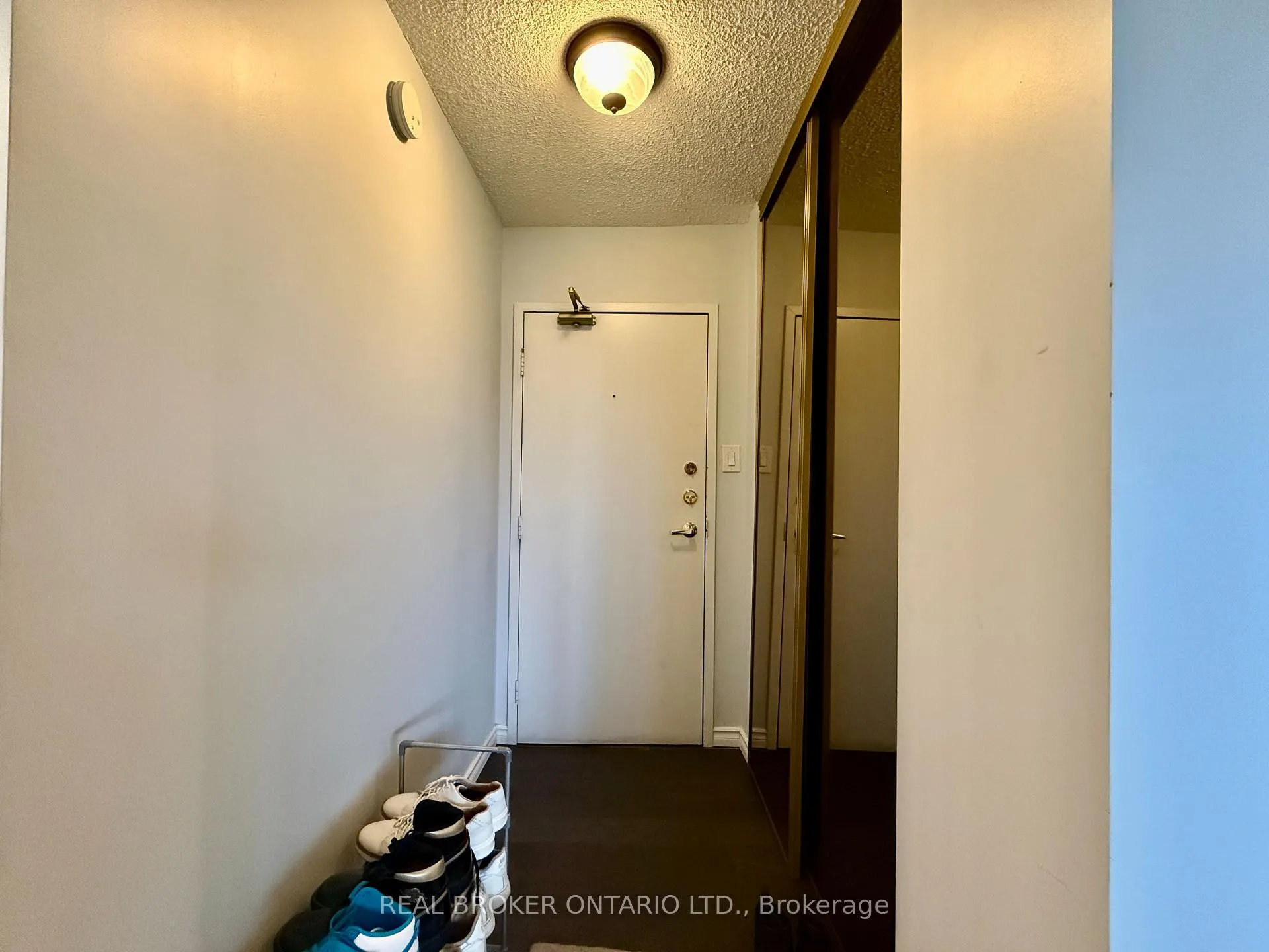 Photo 4 of Unit 1506, 500 Laurier Avenue W, Ottawa, Ottawa Centre — HOMEH
