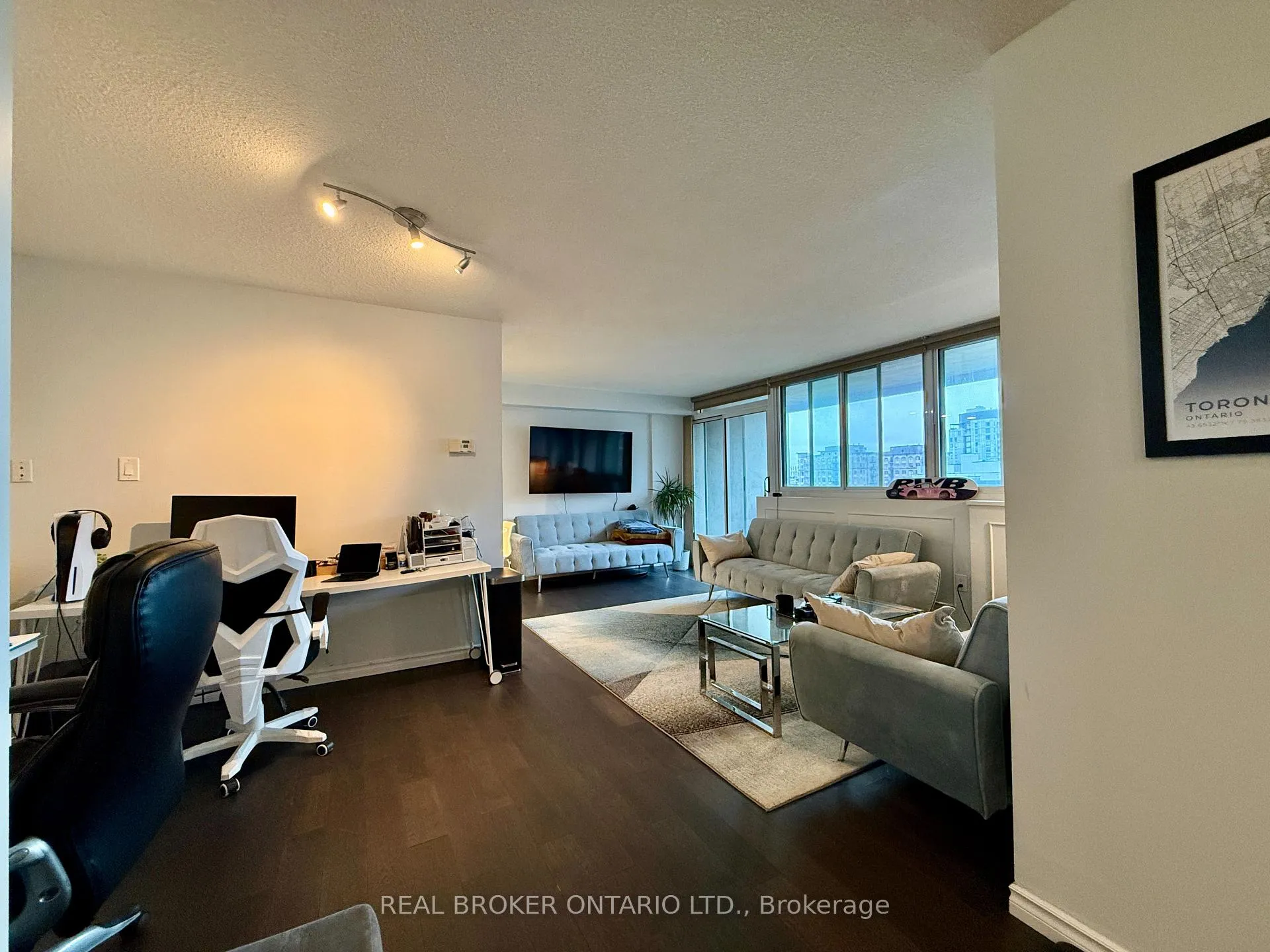 Photo 6 of Unit 1506, 500 Laurier Avenue W, Ottawa, Ottawa Centre — HOMEH
