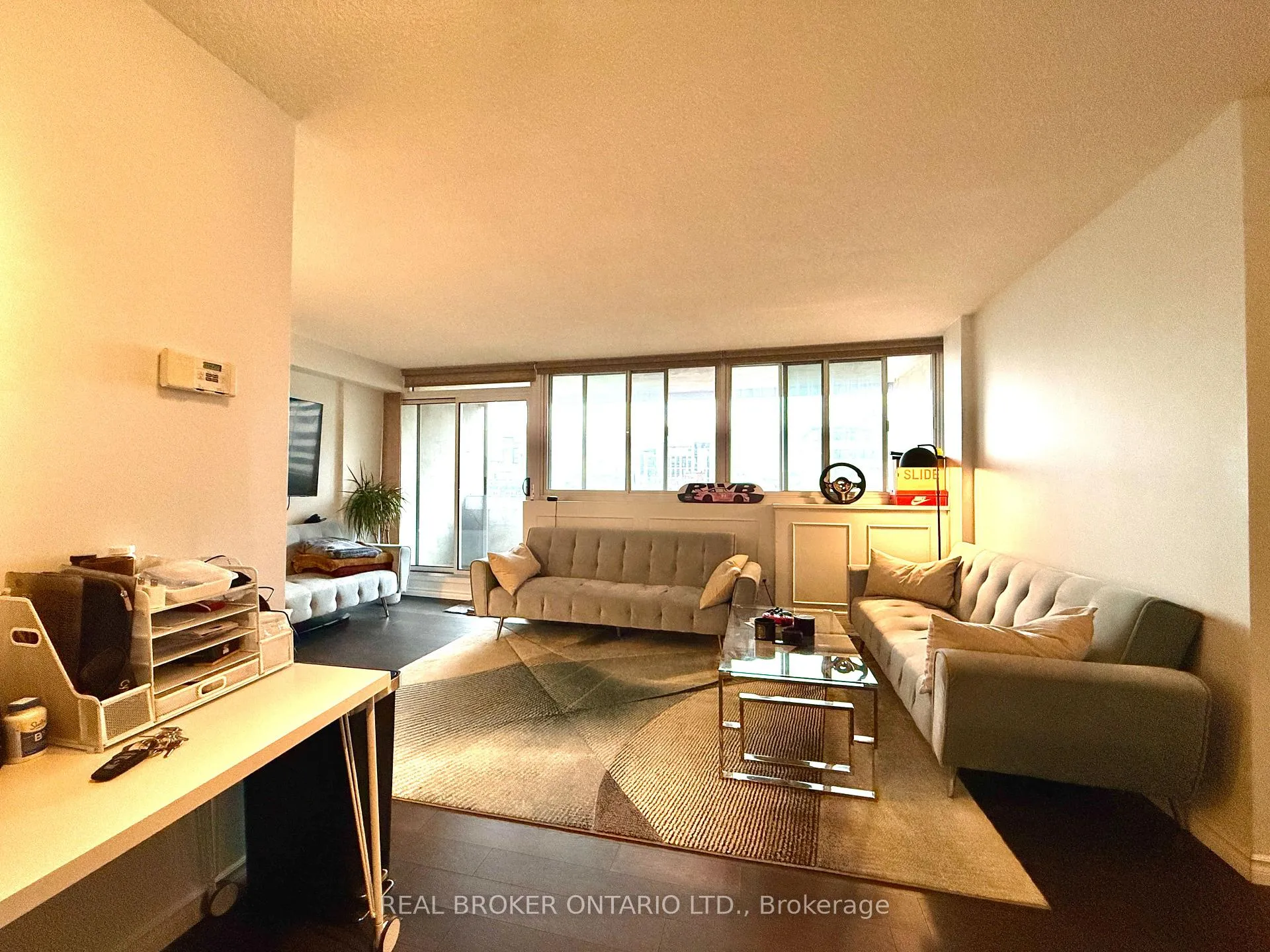 Photo 8 of Unit 1506, 500 Laurier Avenue W, Ottawa, Ottawa Centre — HOMEH