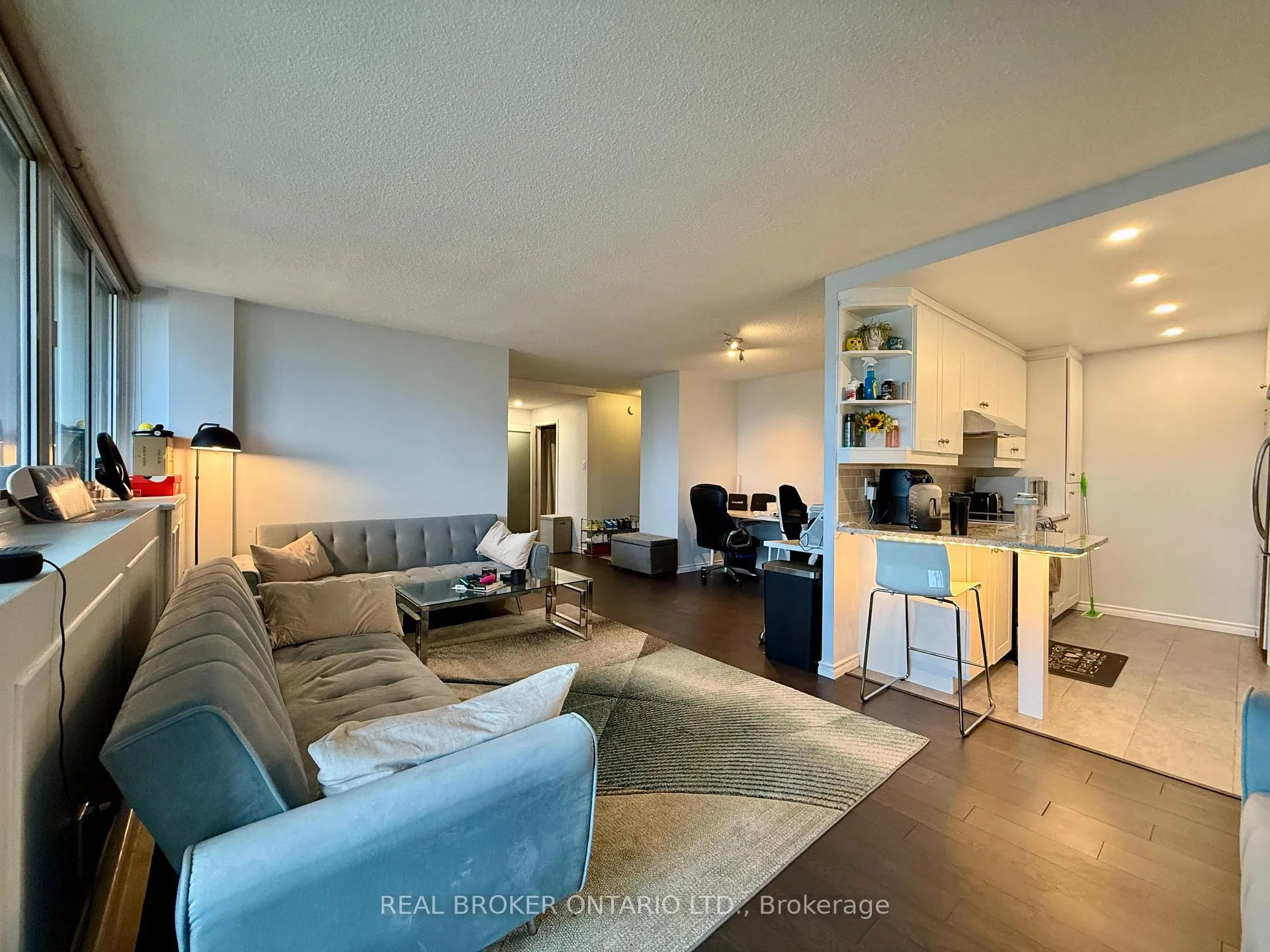 Photo 10 of Unit 1506, 500 Laurier Avenue W, Ottawa, Ottawa Centre — HOMEH