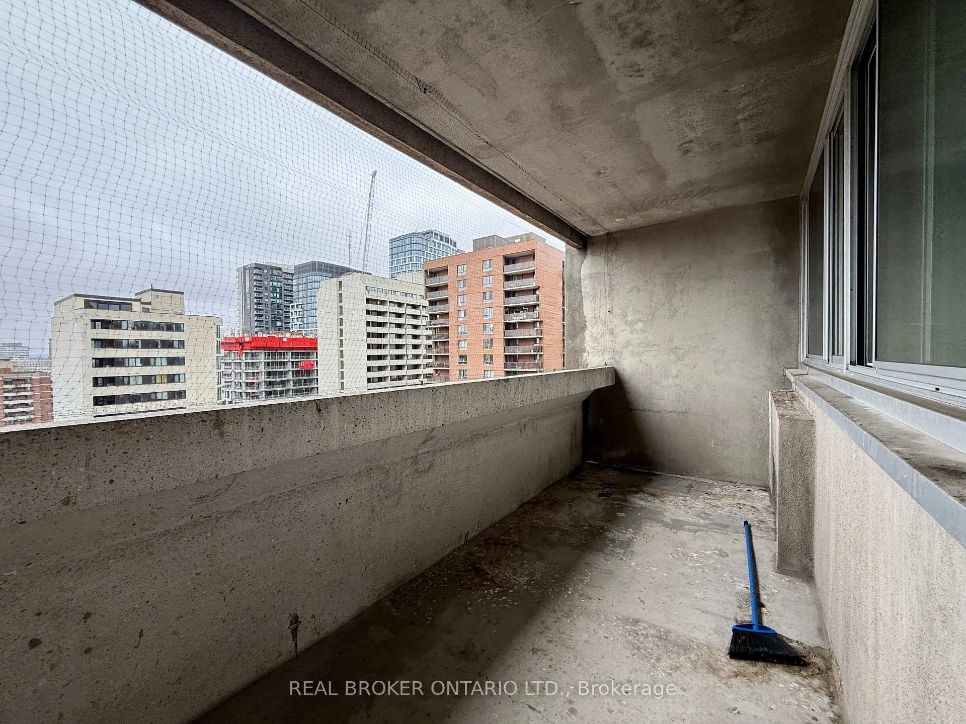 Photo 14 of Unit 1506, 500 Laurier Avenue W, Ottawa, Ottawa Centre — HOMEH