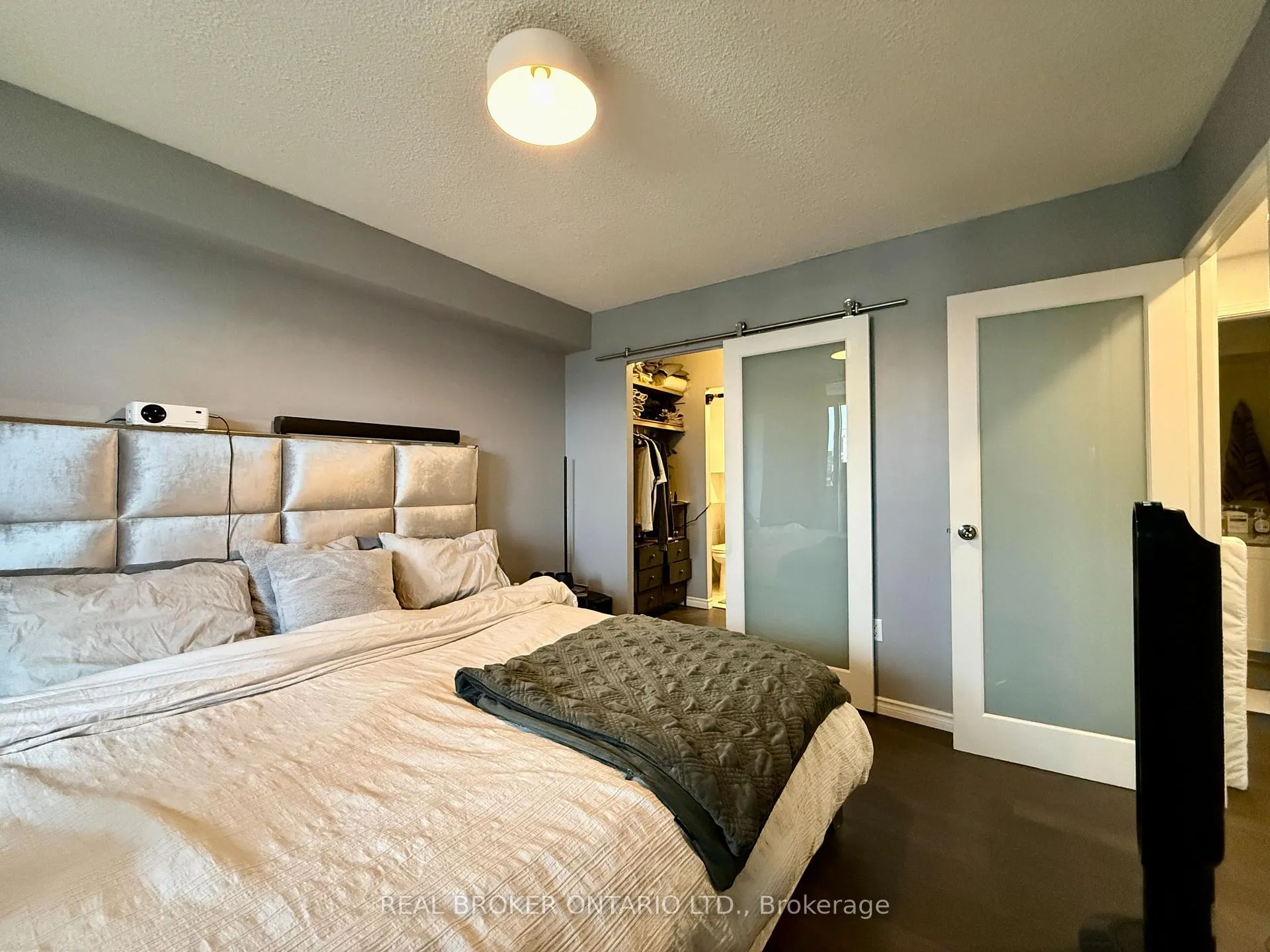 Photo 18 of Unit 1506, 500 Laurier Avenue W, Ottawa, Ottawa Centre — HOMEH