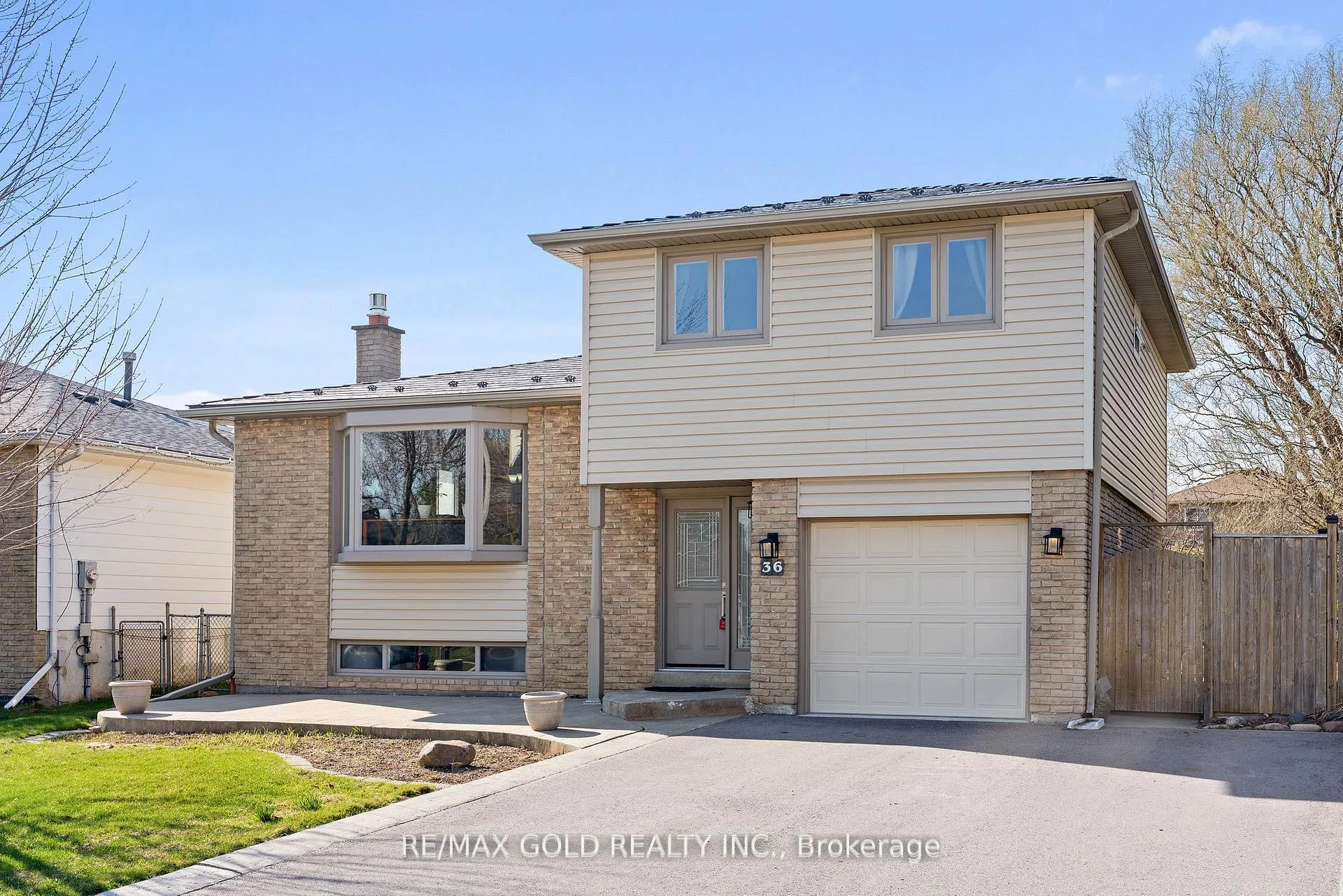 Photo 3 of 36 Greenmount Road, Brampton, Northgate — HOMEH
