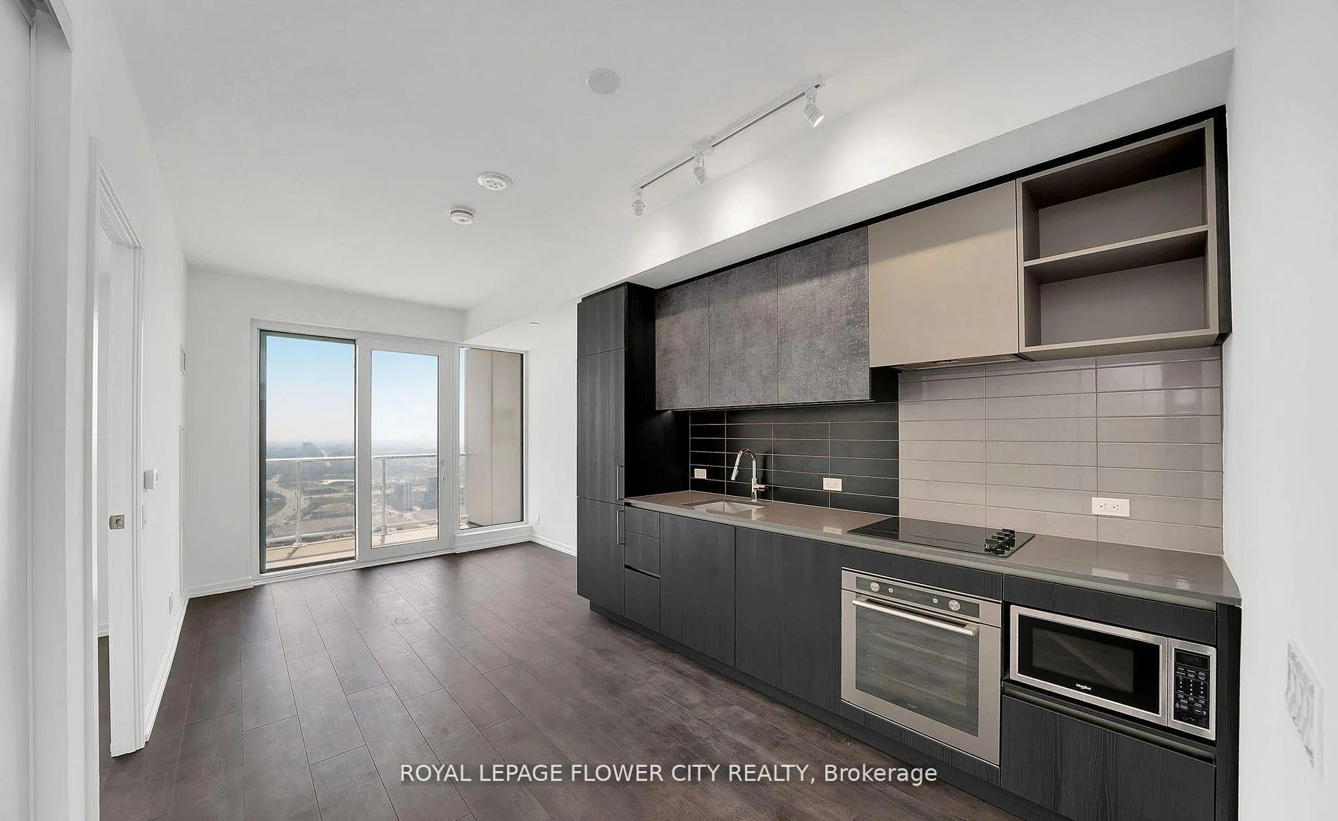 Photo 11 of Unit 4909, 1000 Portage Parkway, Vaughan, Vaughan Corporate Centre — HOMEH