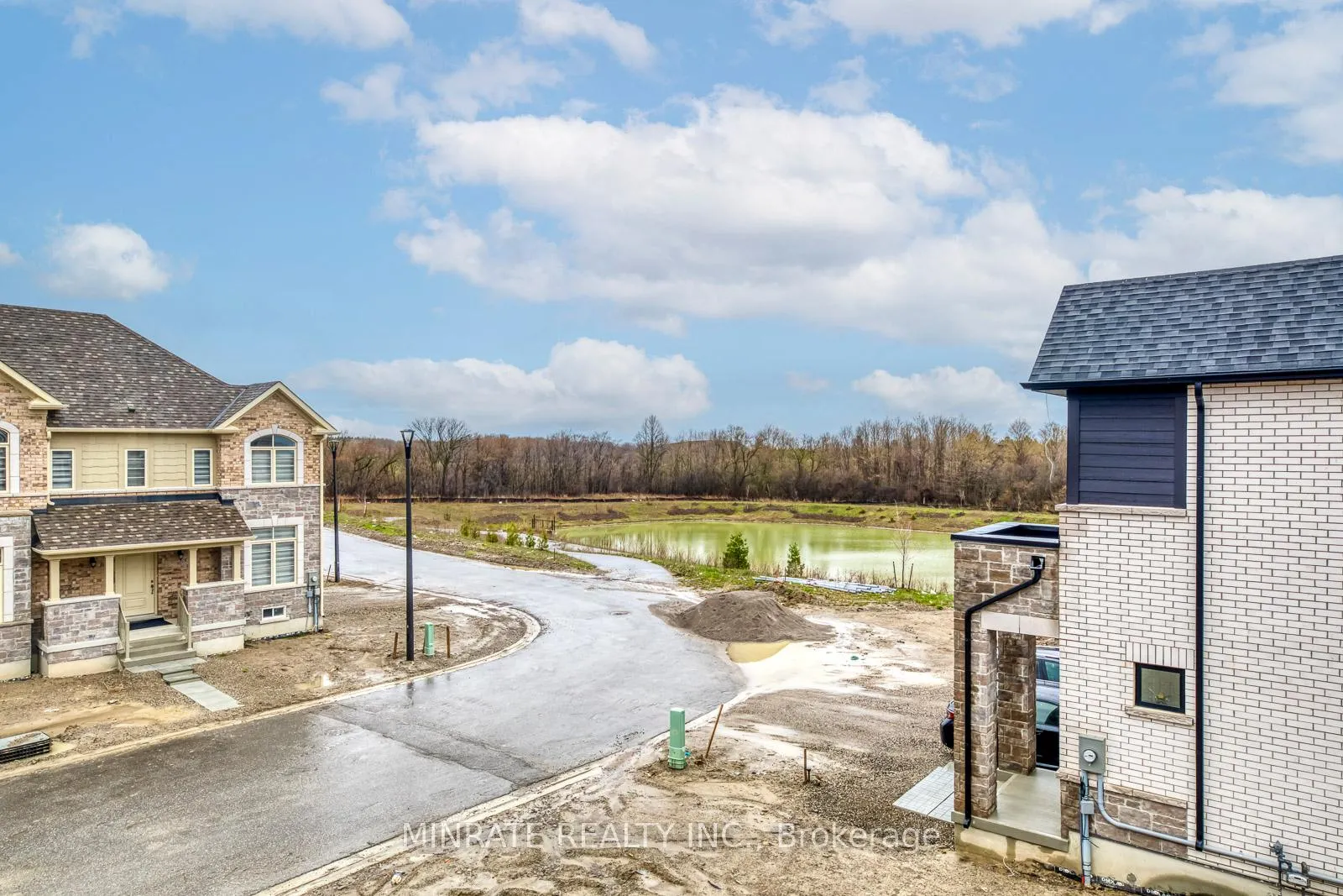 Photo 45 of 691 Catalina Manor, Pickering, Rural Pickering — HOMEH