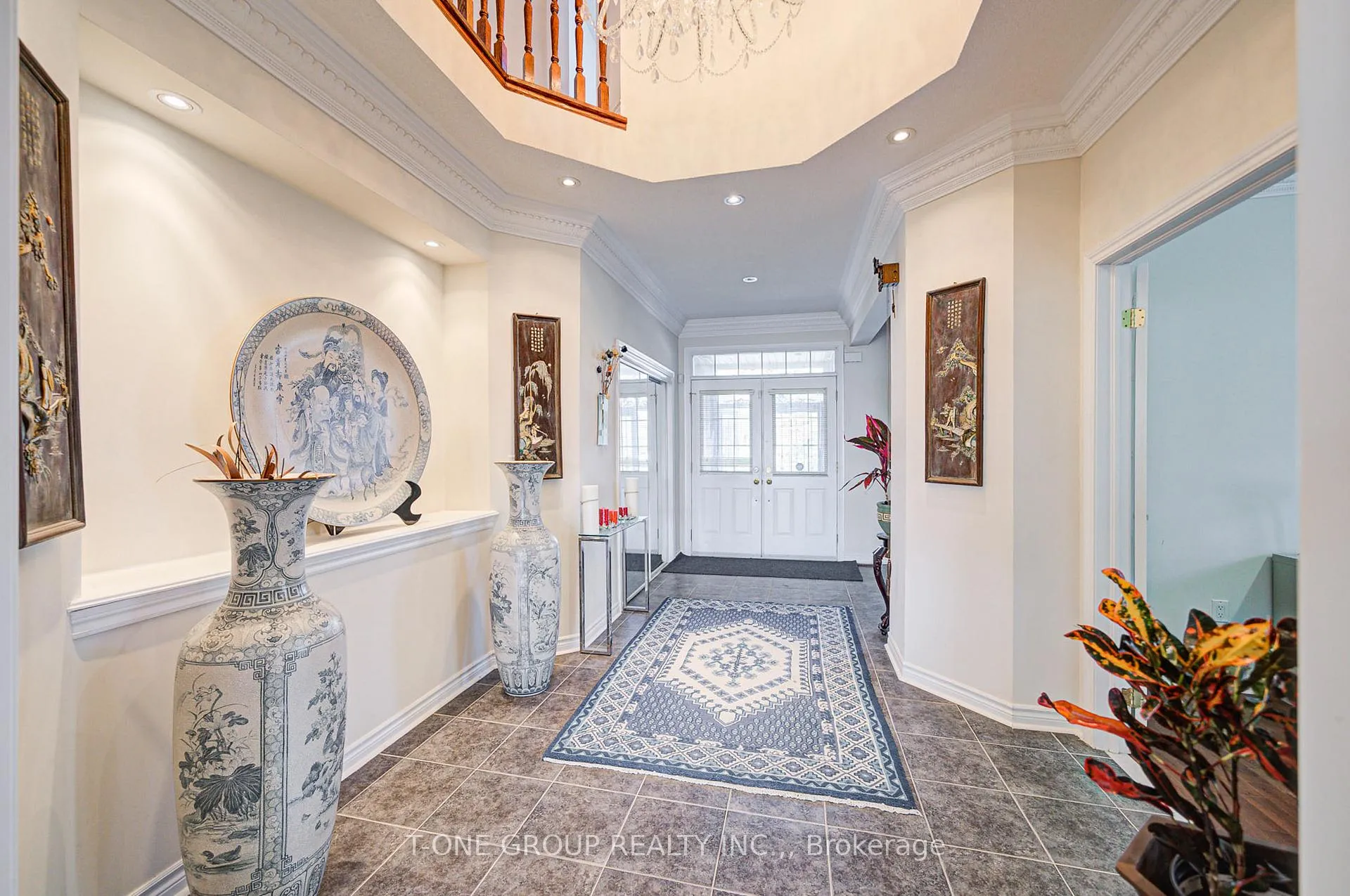 Photo 9 of 39 Boulderbrook Drive, Scarborough, Rouge — HOMEH