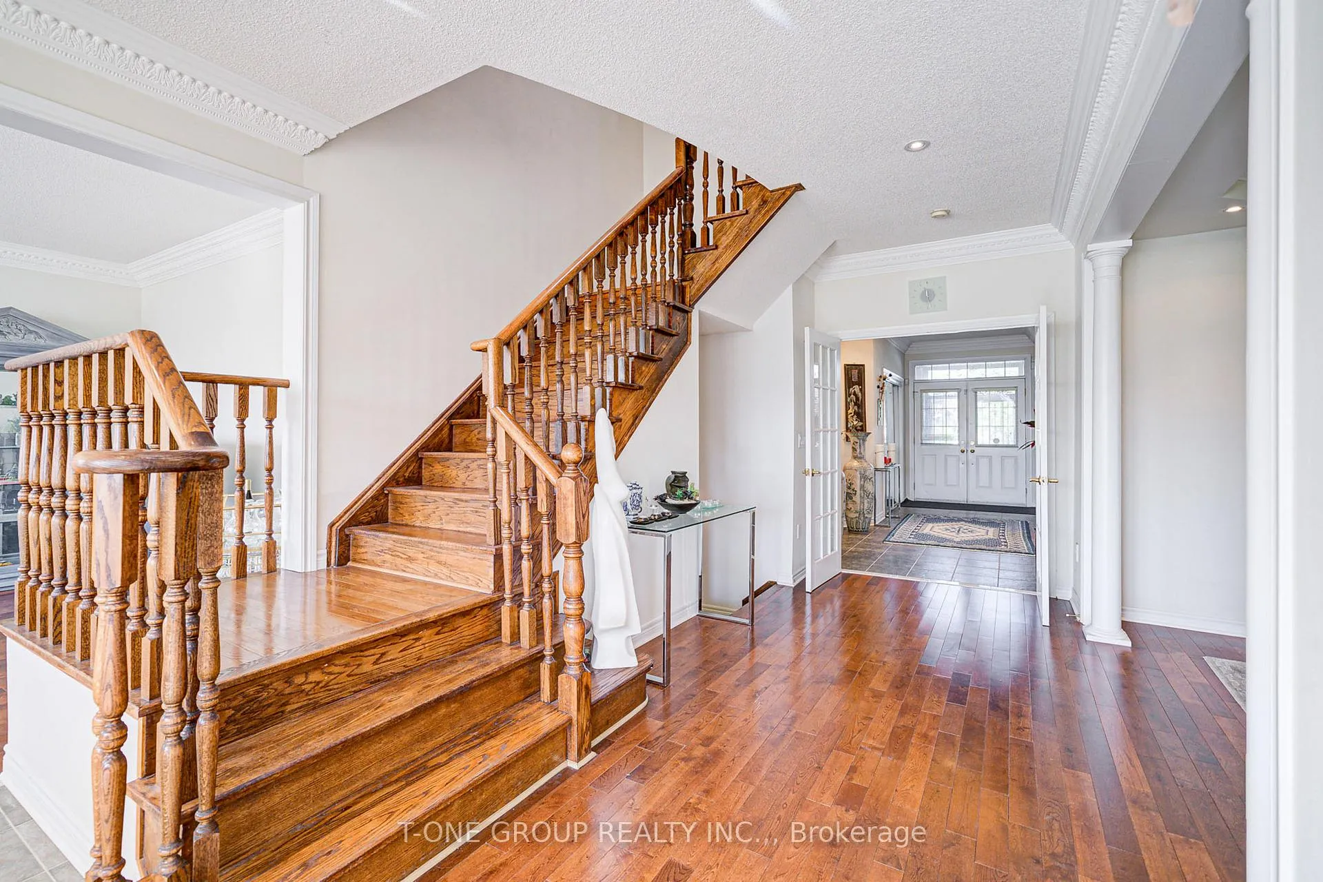 Photo 10 of 39 Boulderbrook Drive, Scarborough, Rouge — HOMEH