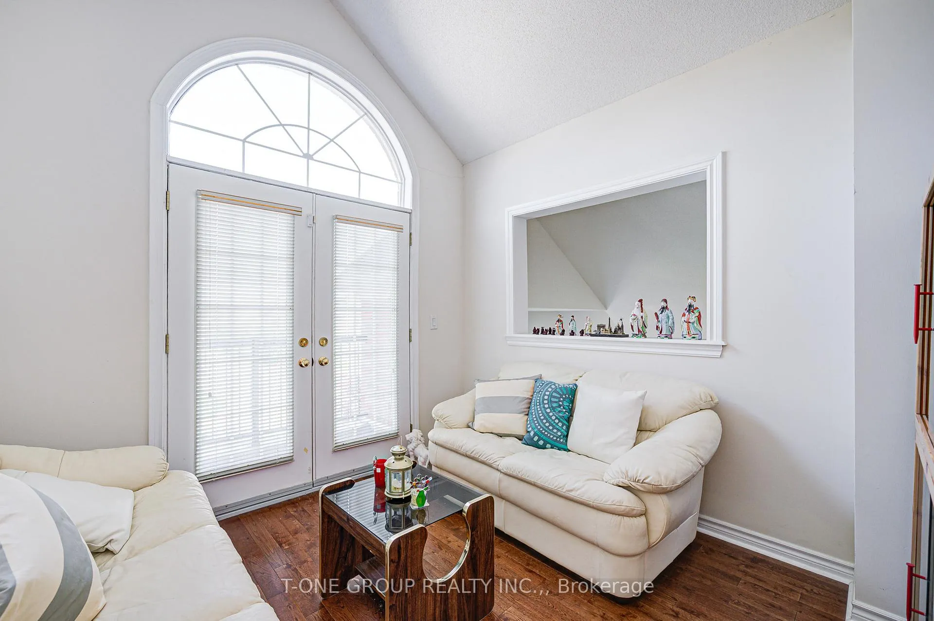 Photo 25 of 39 Boulderbrook Drive, Scarborough, Rouge — HOMEH