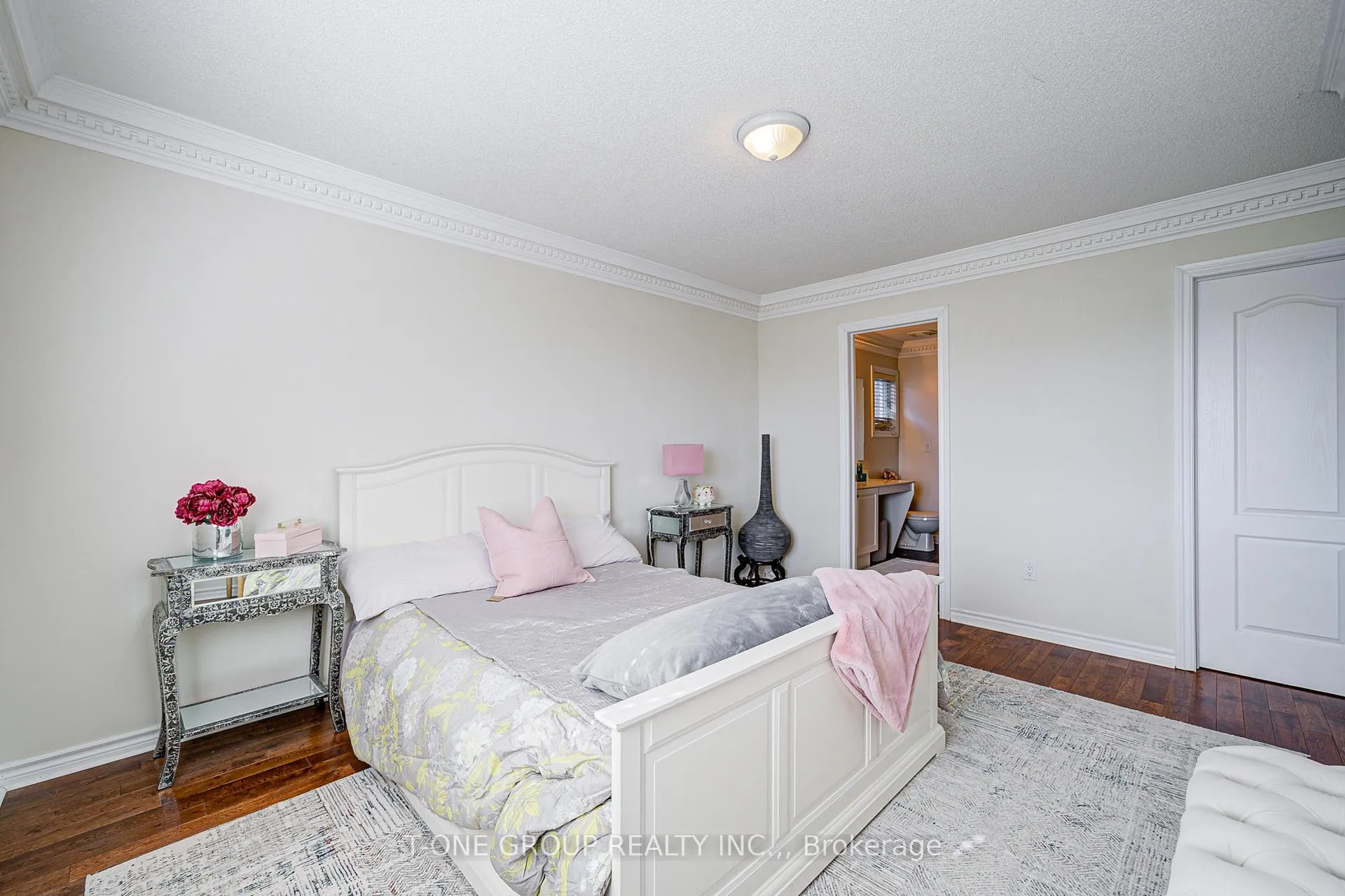 Photo 28 of 39 Boulderbrook Drive, Scarborough, Rouge — HOMEH
