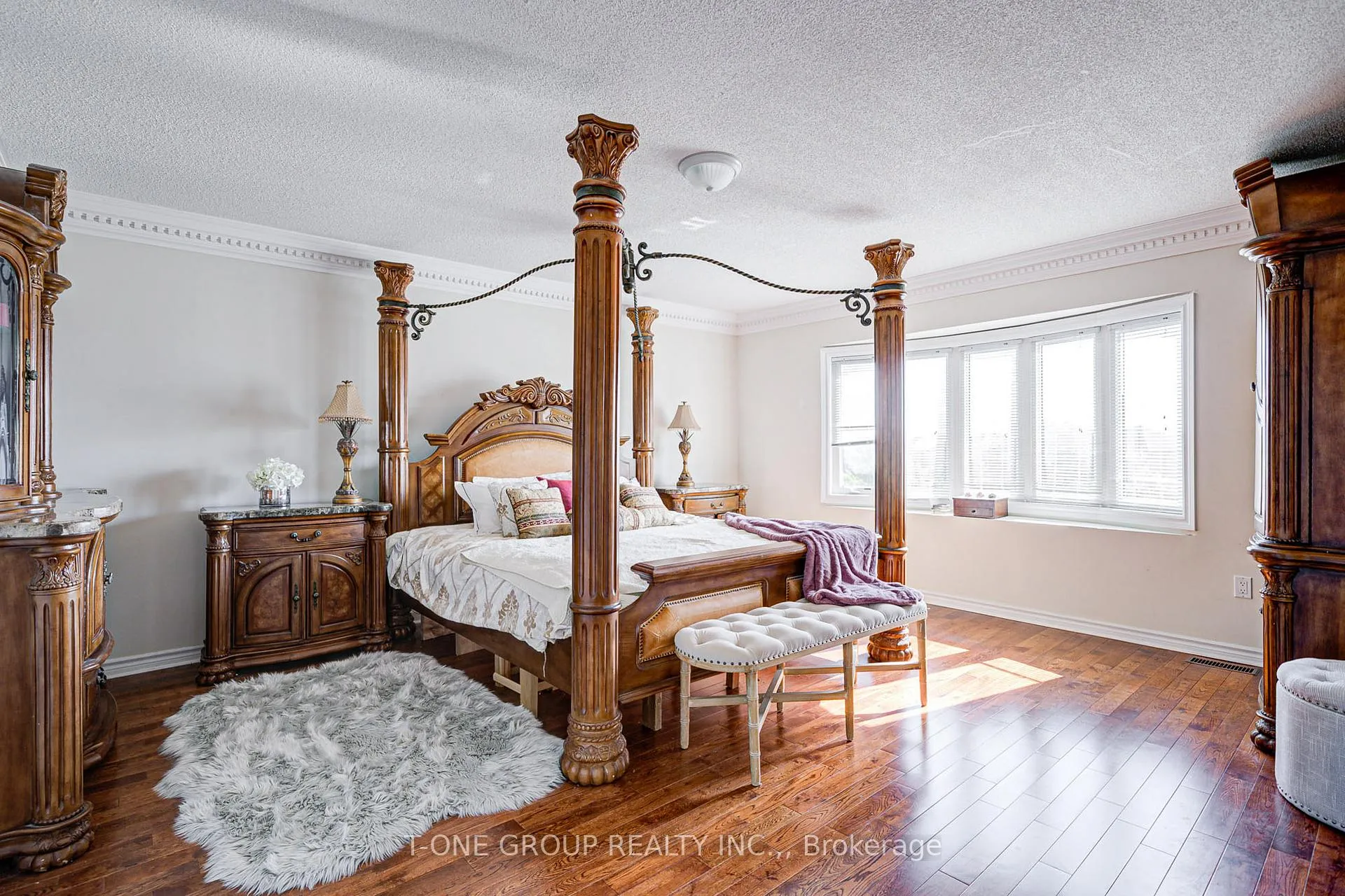 Photo 30 of 39 Boulderbrook Drive, Scarborough, Rouge — HOMEH