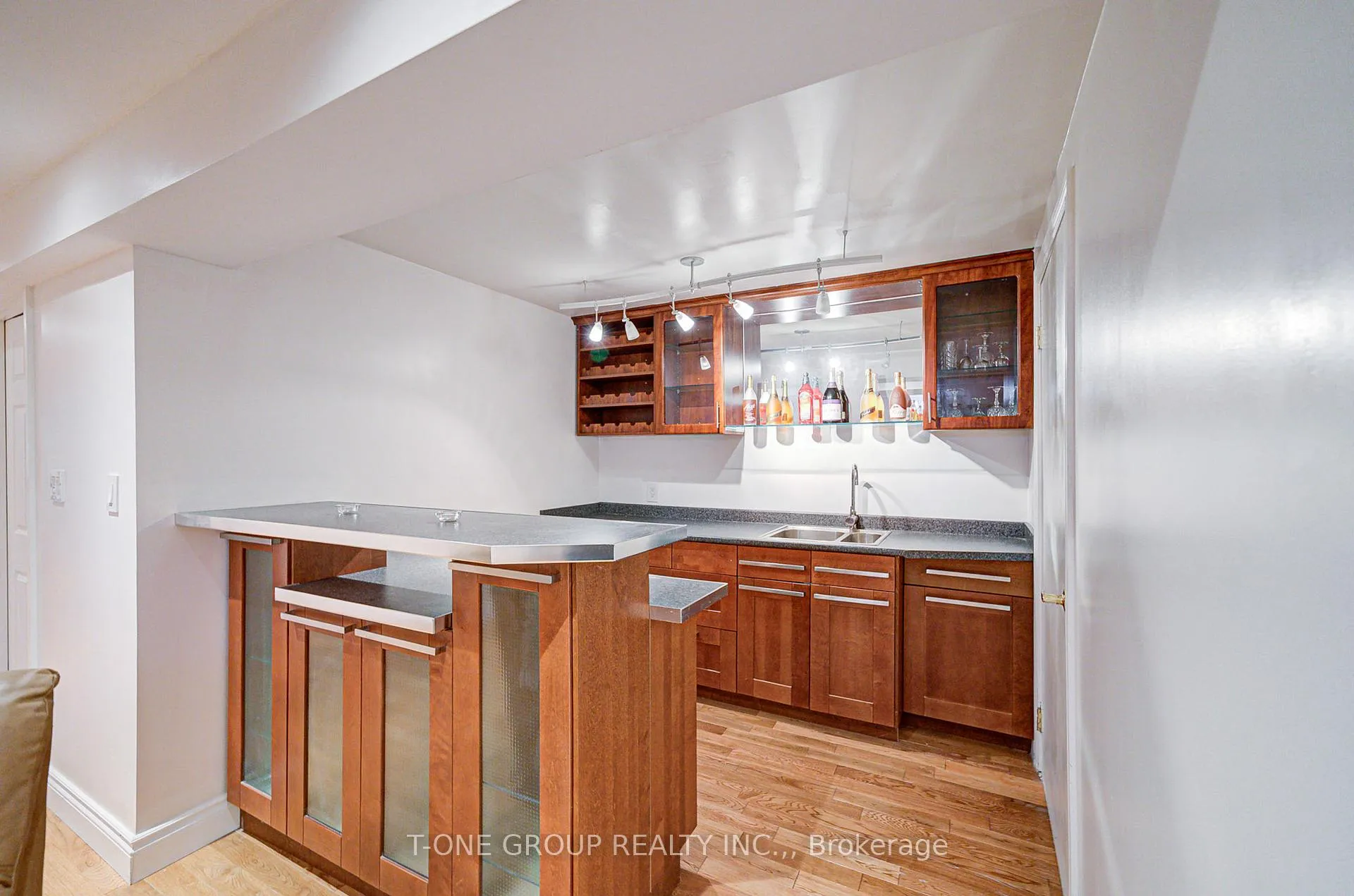 Photo 38 of 39 Boulderbrook Drive, Scarborough, Rouge — HOMEH