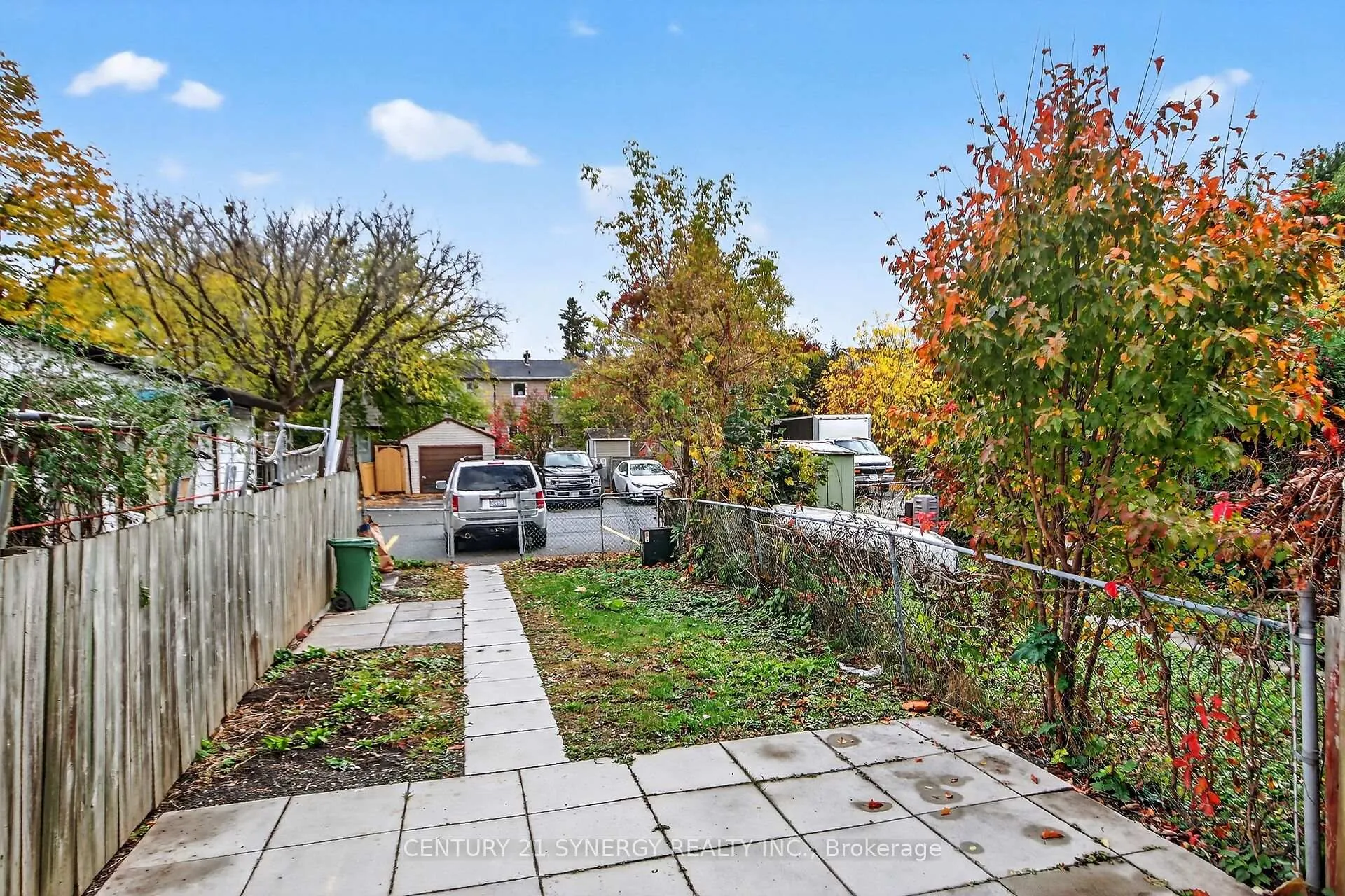 Photo 29 of 928 Meadowlands Drive, Ottawa, Carleton Heights — HOMEH