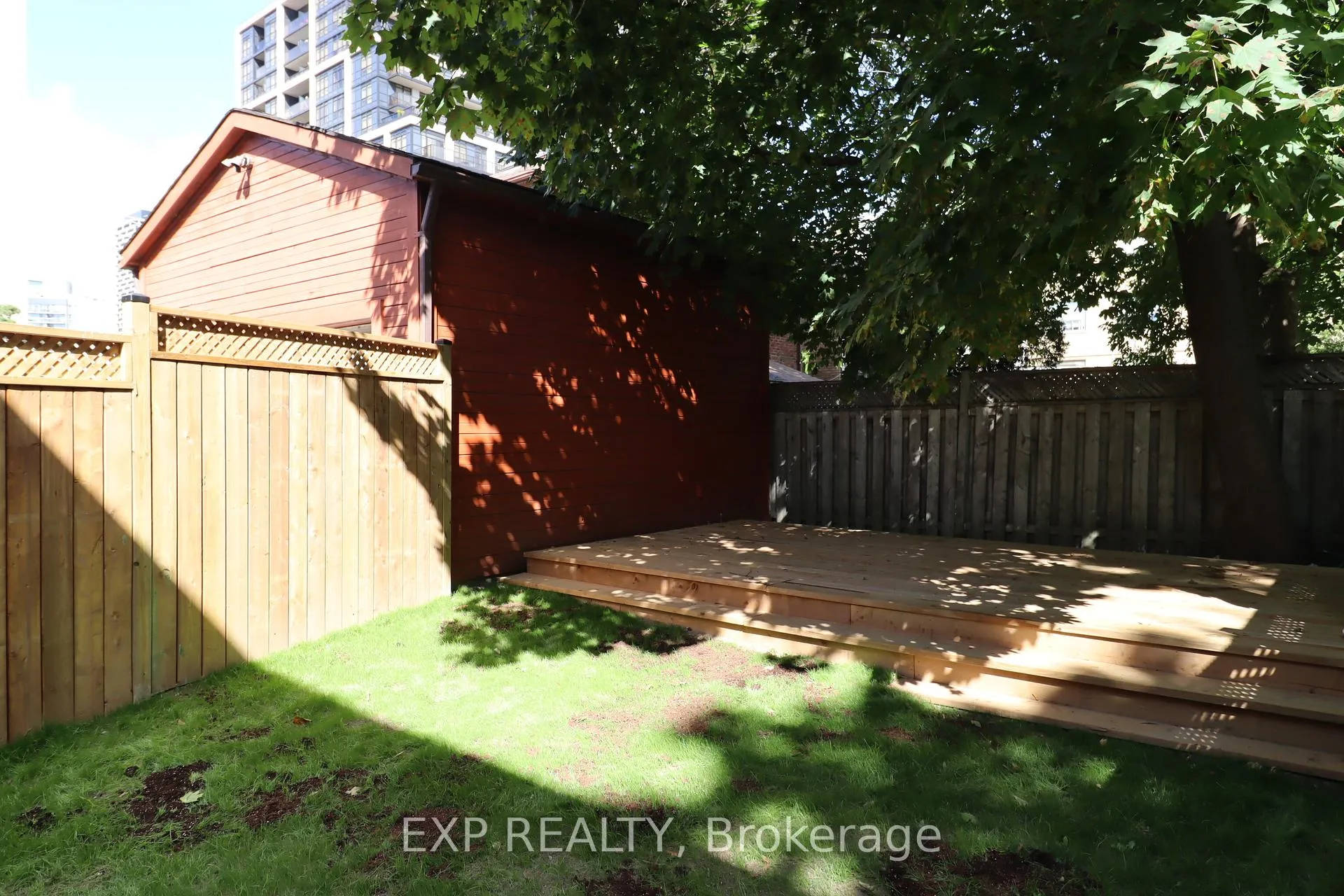 Photo 20 of 342 Eglinton Avenue E, Toronto, Mount Pleasant East — HOMEH