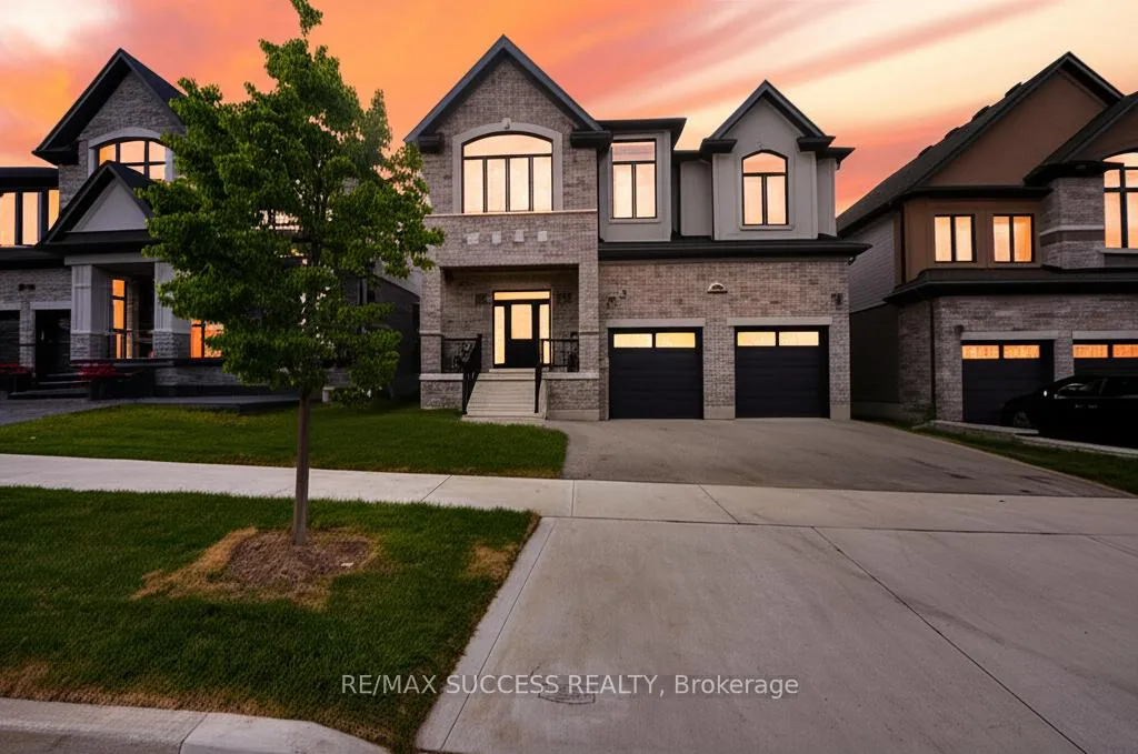 Photo 1 of 554 Bridgemill Crescent E, Kitchener, Grand River South — HOMEH