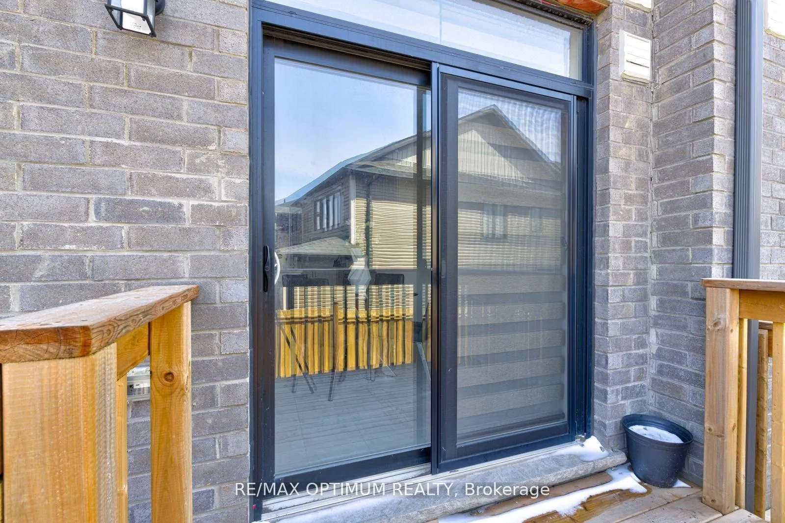 Photo 35 of 137 Fenchurch Manor, Barrie, Painswick South — HOMEH