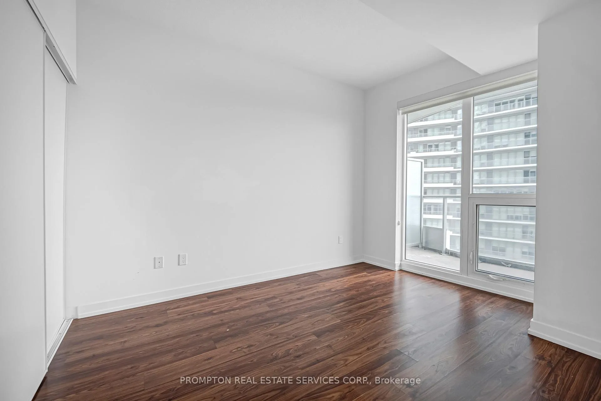 Photo 9 of Unit 507, 115 Mcmahon Drive, North York, Bayview Village — HOMEH