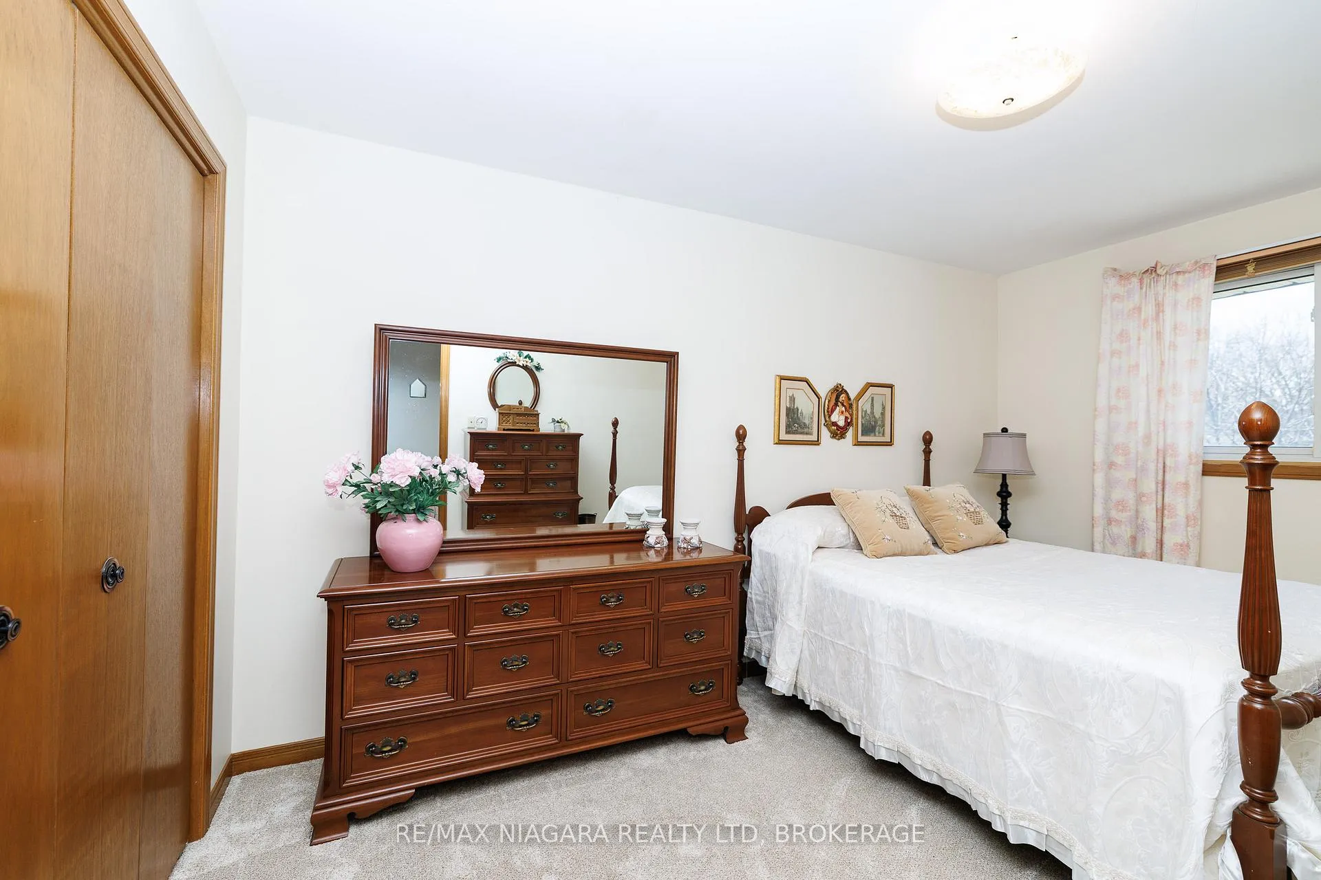 Photo 13 of 4409 Latina Crescent, Niagara Falls, Morrison — HOMEH