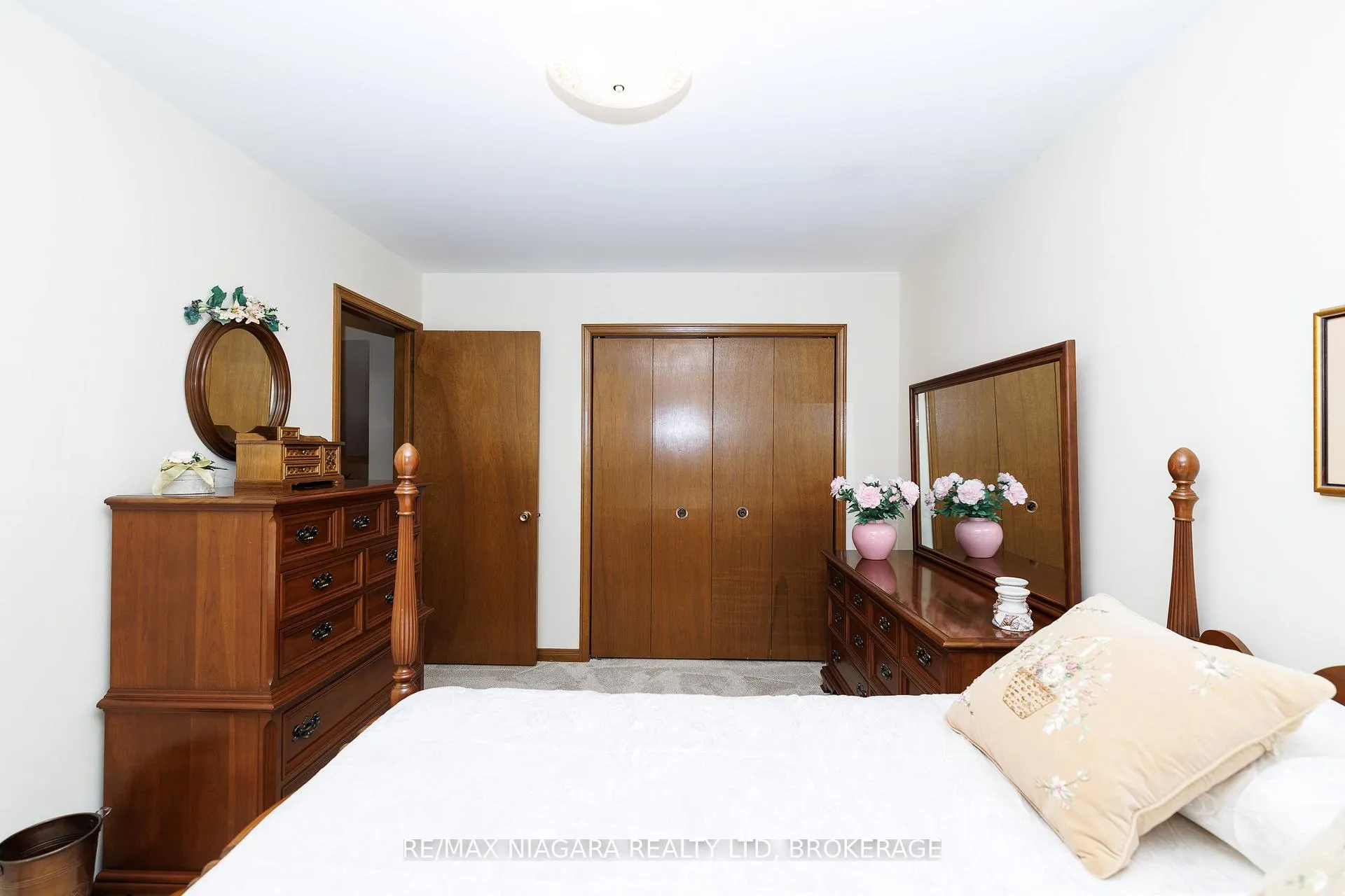 Photo 14 of 4409 Latina Crescent, Niagara Falls, Morrison — HOMEH