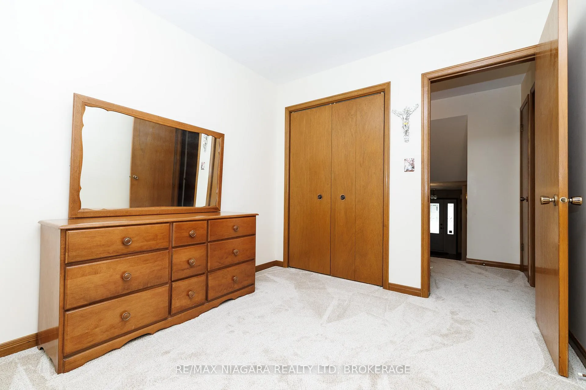 Photo 18 of 4409 Latina Crescent, Niagara Falls, Morrison — HOMEH