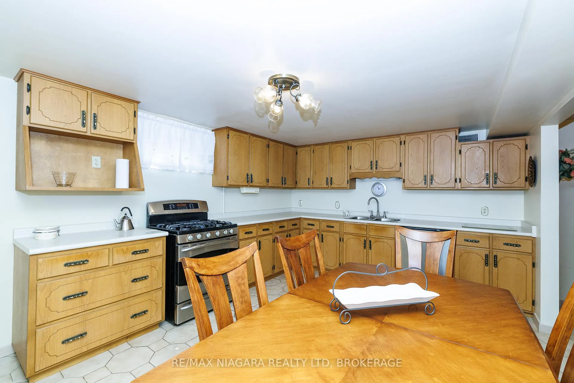 Photo 28 of 4409 Latina Crescent, Niagara Falls, Morrison — HOMEH