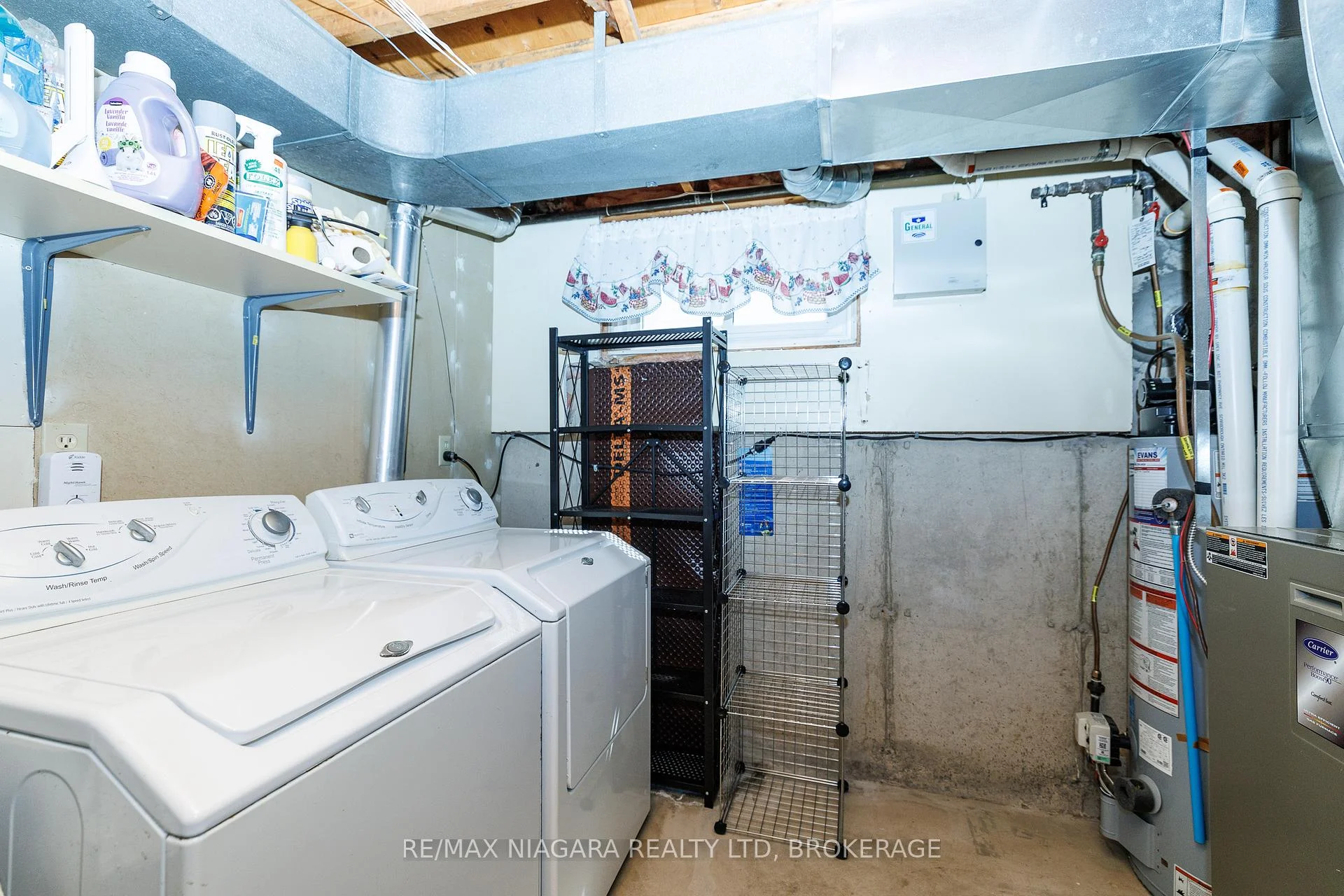 Photo 47 of 4409 Latina Crescent, Niagara Falls, Morrison — HOMEH