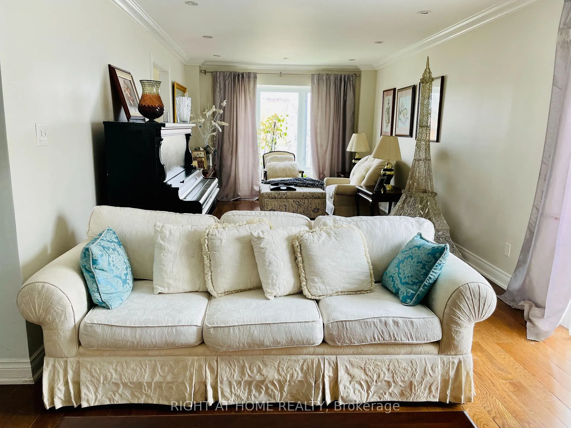 Photo 11 of 1689 Major Oaks Road, Pickering, Brock Ridge — HOMEH