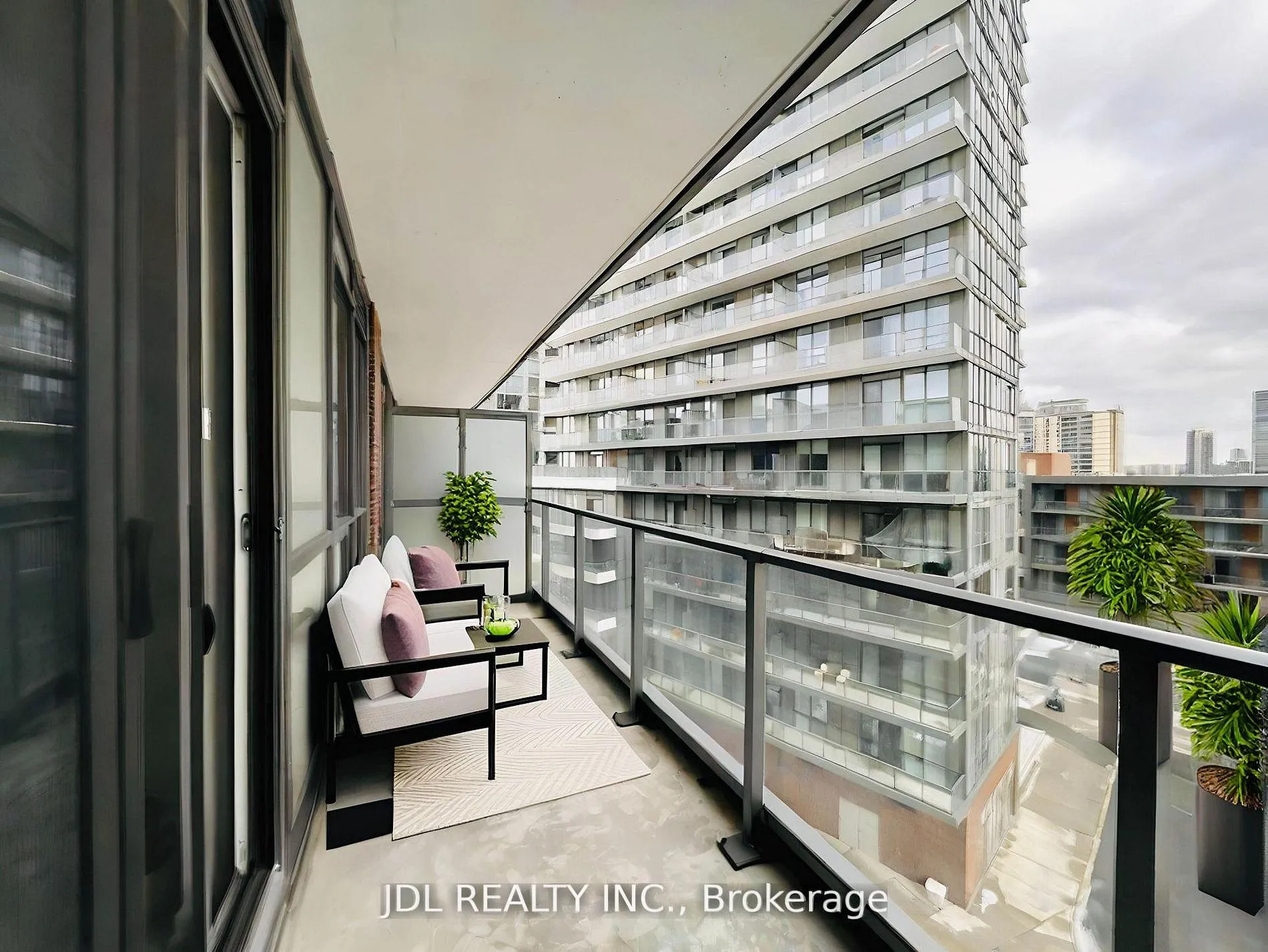 Photo 11 of Unit 622, 36 Forest Manor Road, North York, Henry Farm — HOMEH