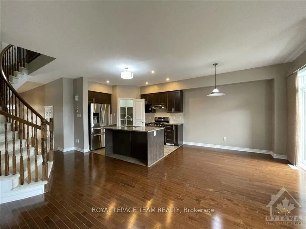 Photo 2 of 541 Remnor Avenue, Ottawa, Kanata - Kanata Lakes/Heritage Hills — HOMEH