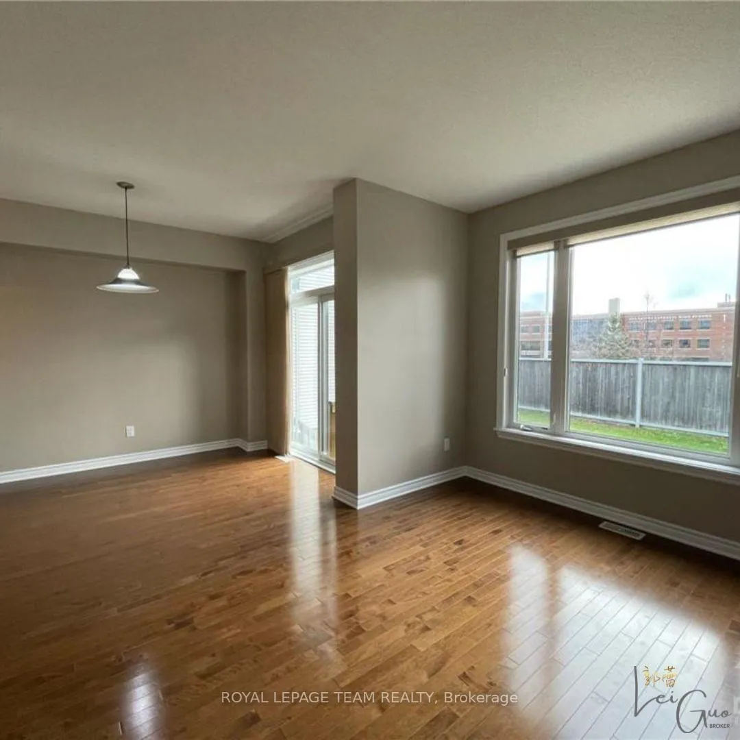 Photo 4 of 541 Remnor Avenue, Ottawa, Kanata - Kanata Lakes/Heritage Hills — HOMEH