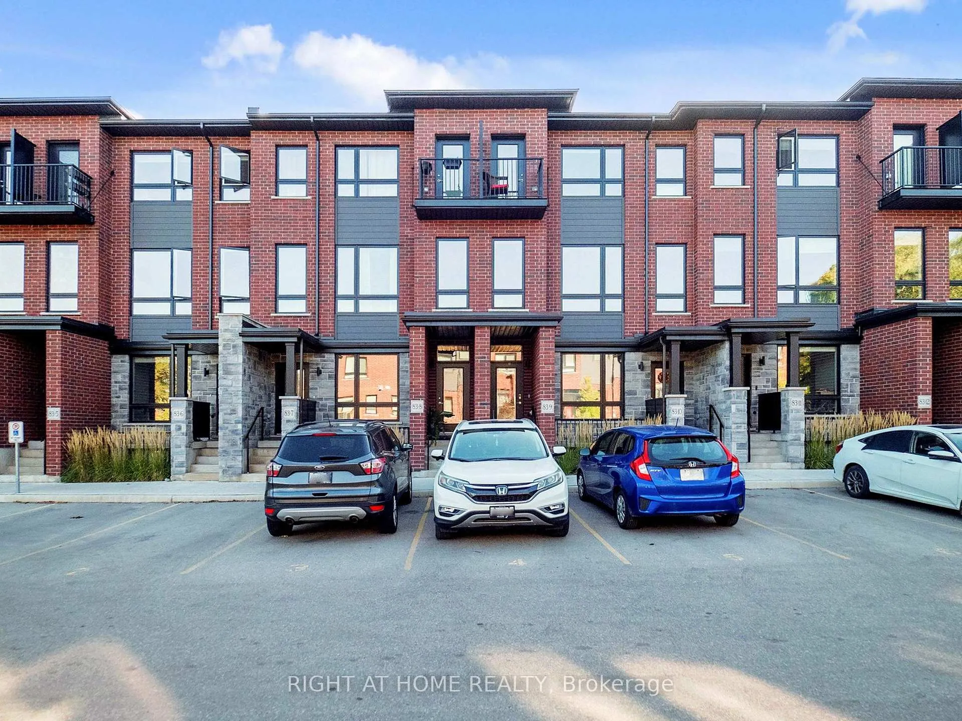 Photo 1 of Unit 07, 83 Beechwood Avenue, Guelph, Junction/Onward Willow — HOMEH