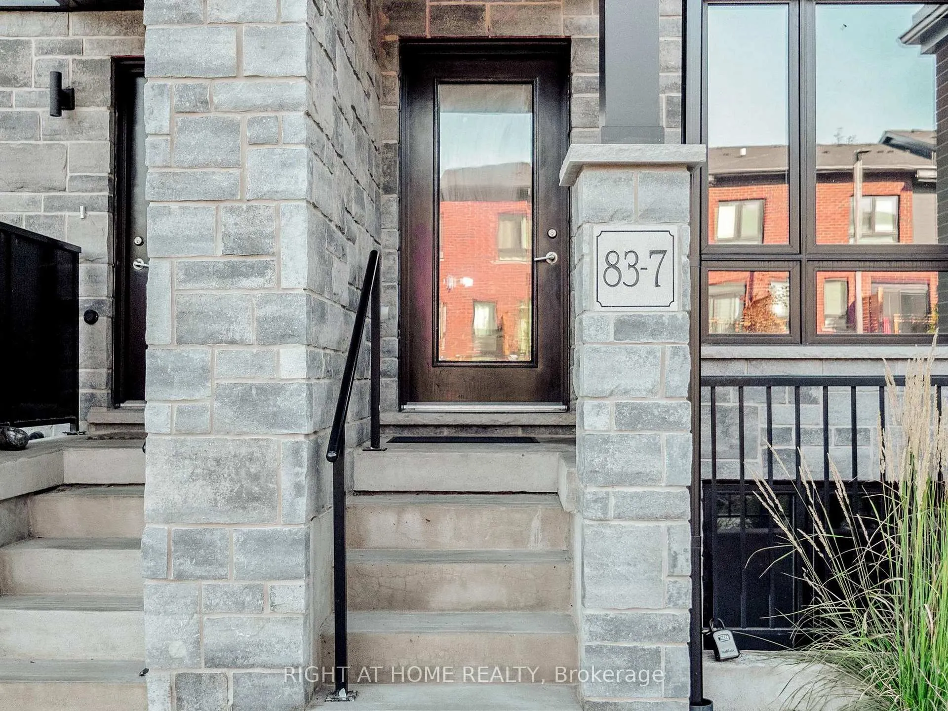 Photo 3 of Unit 07, 83 Beechwood Avenue, Guelph, Junction/Onward Willow — HOMEH