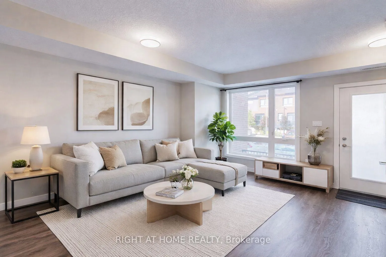 Photo 4 of Unit 07, 83 Beechwood Avenue, Guelph, Junction/Onward Willow — HOMEH